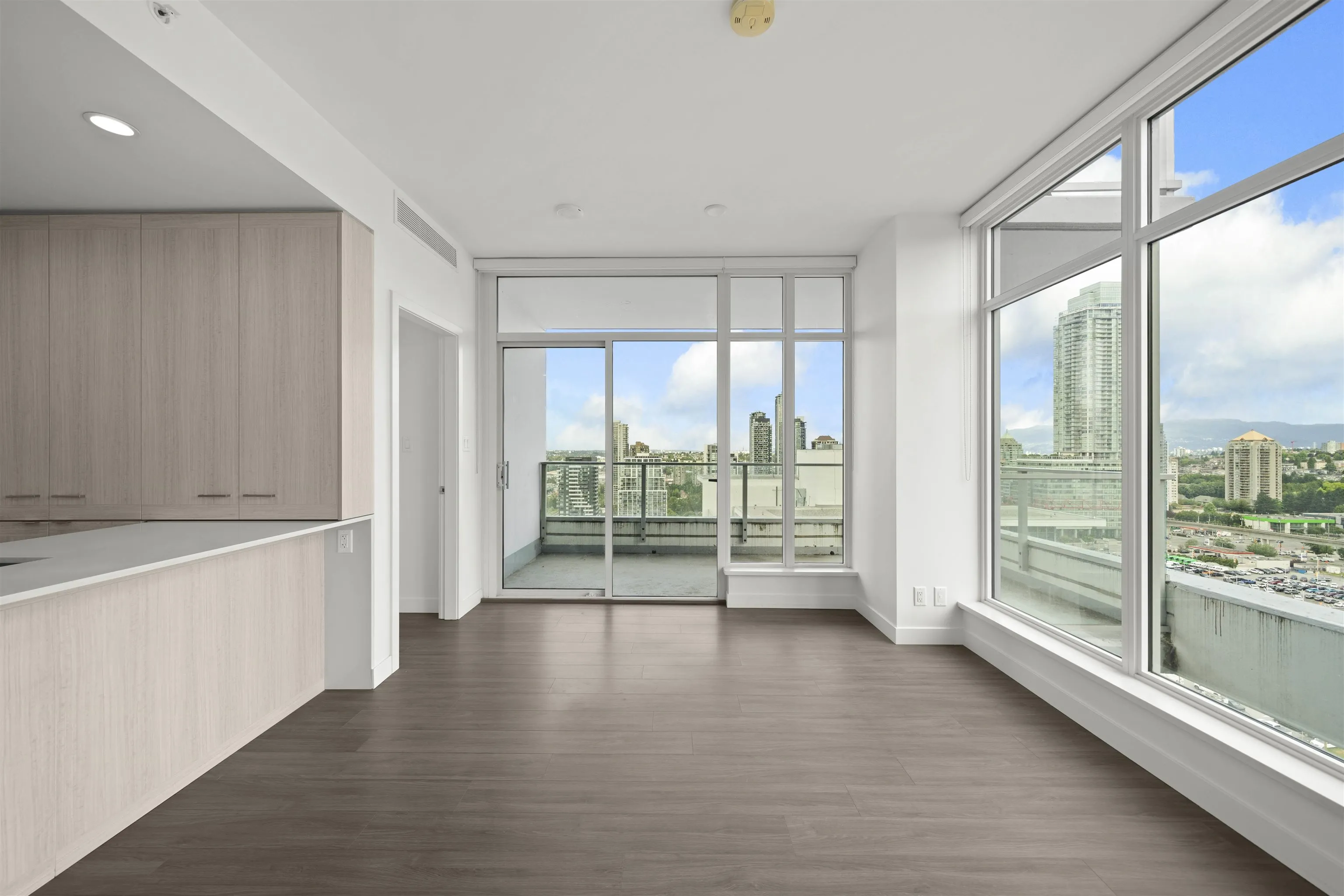 2807 2311 Beta Avenue