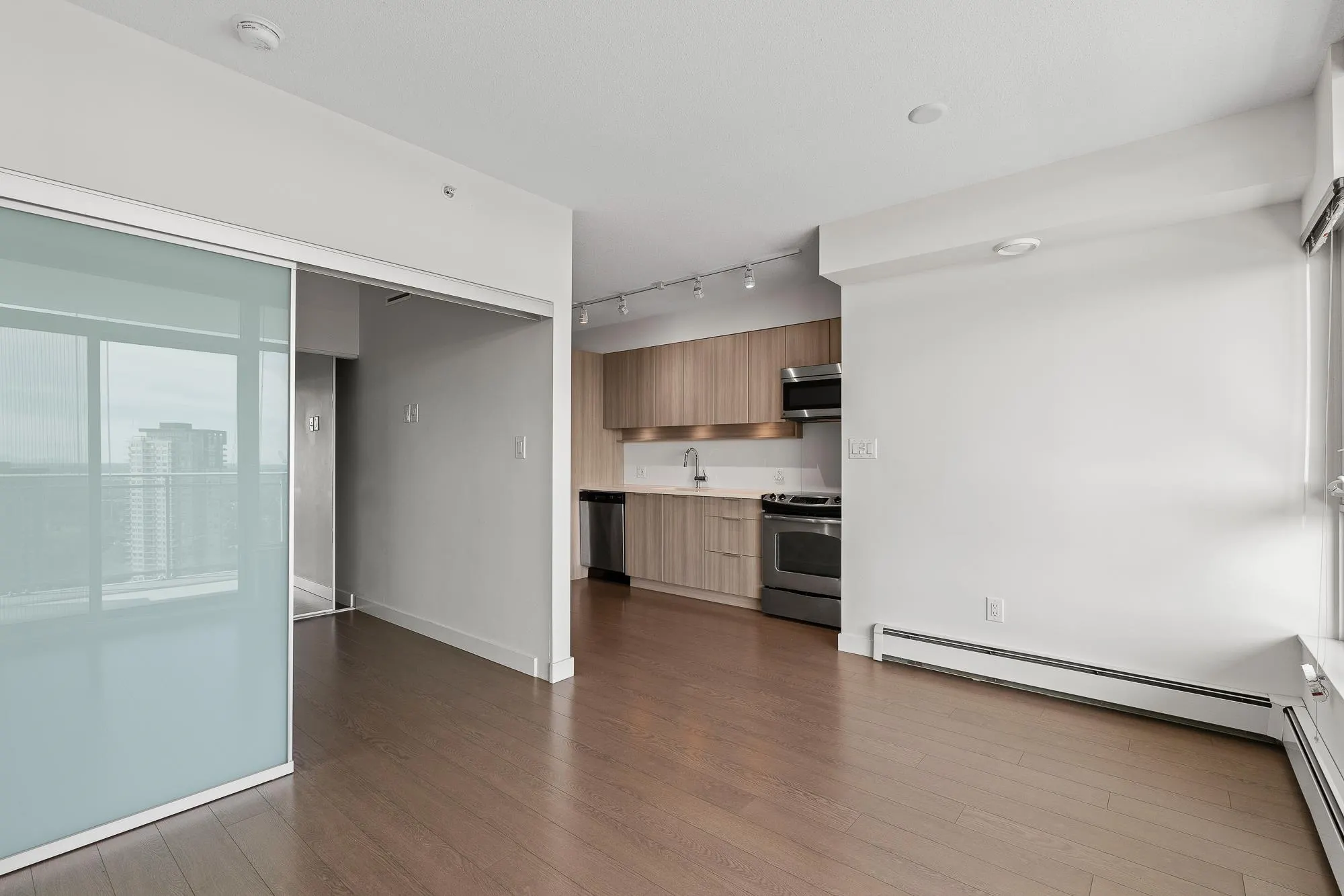 2908 13308 Central Avenue