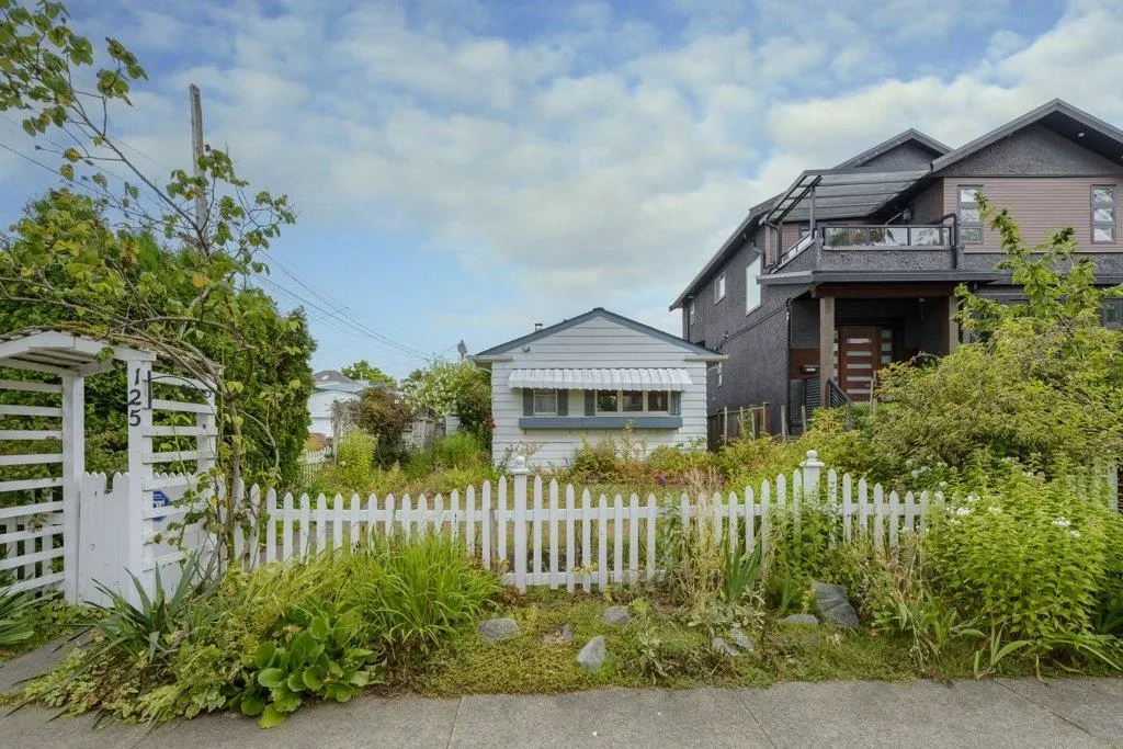 125 E 48th Avenue