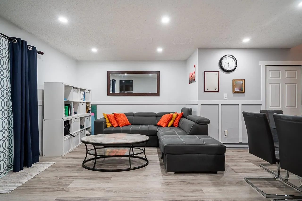 208 13632 67 Avenue