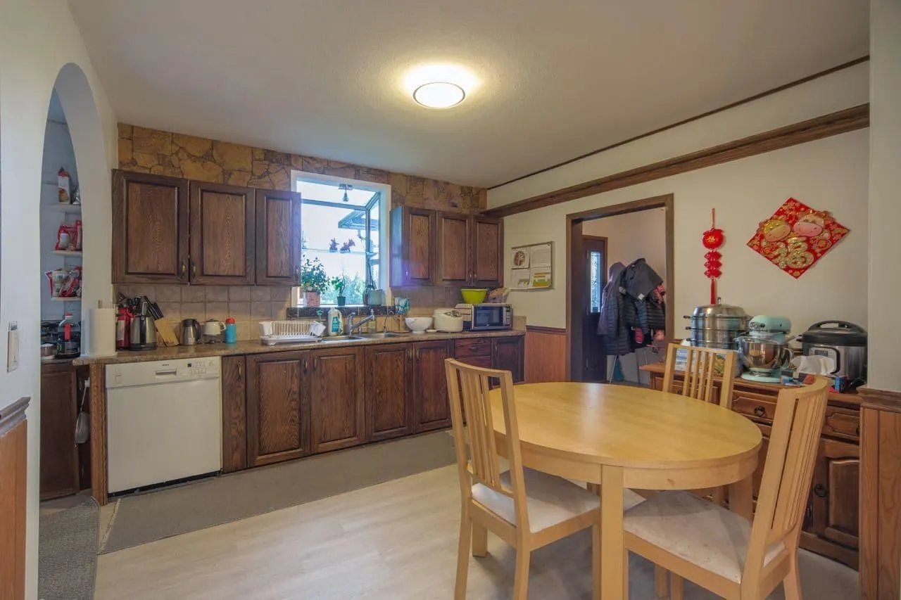 1704 Pierard Road