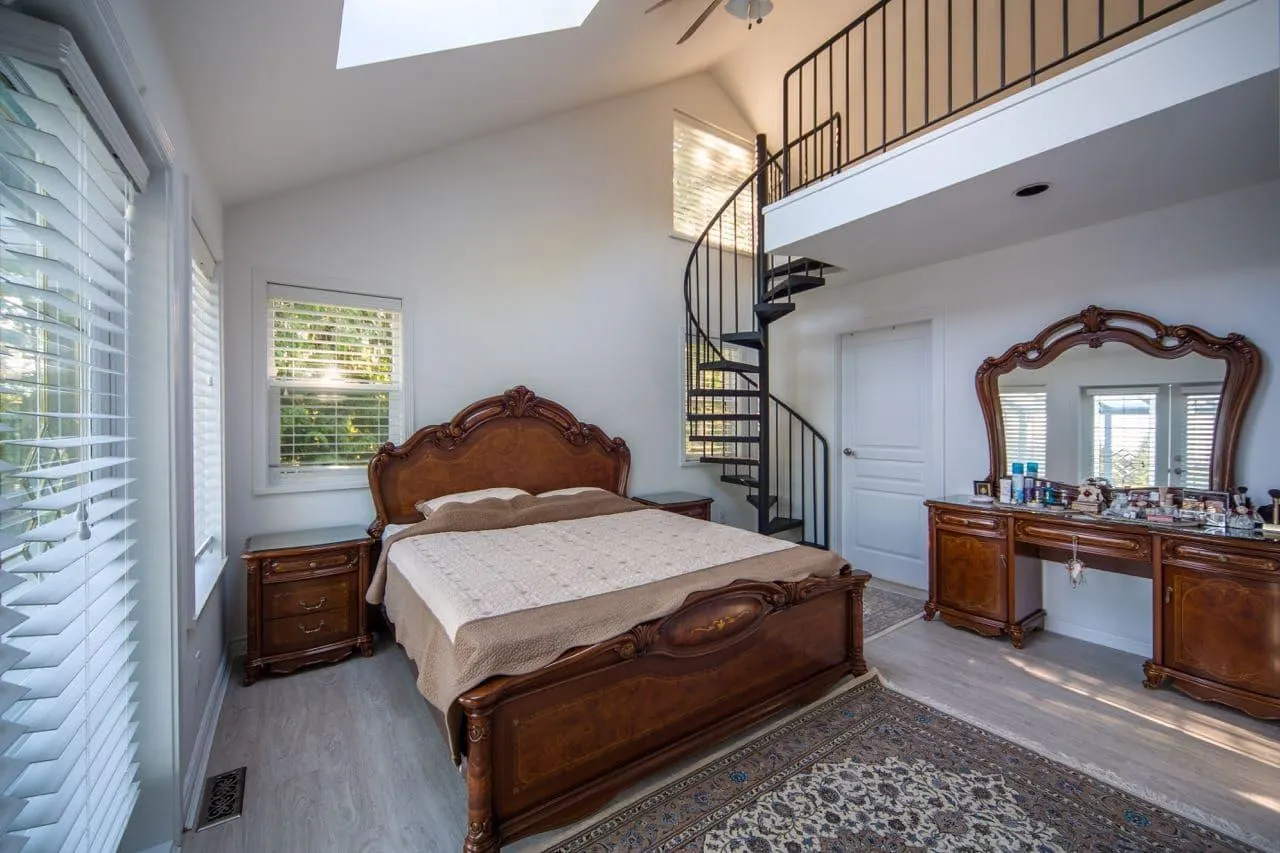 1704 Pierard Road