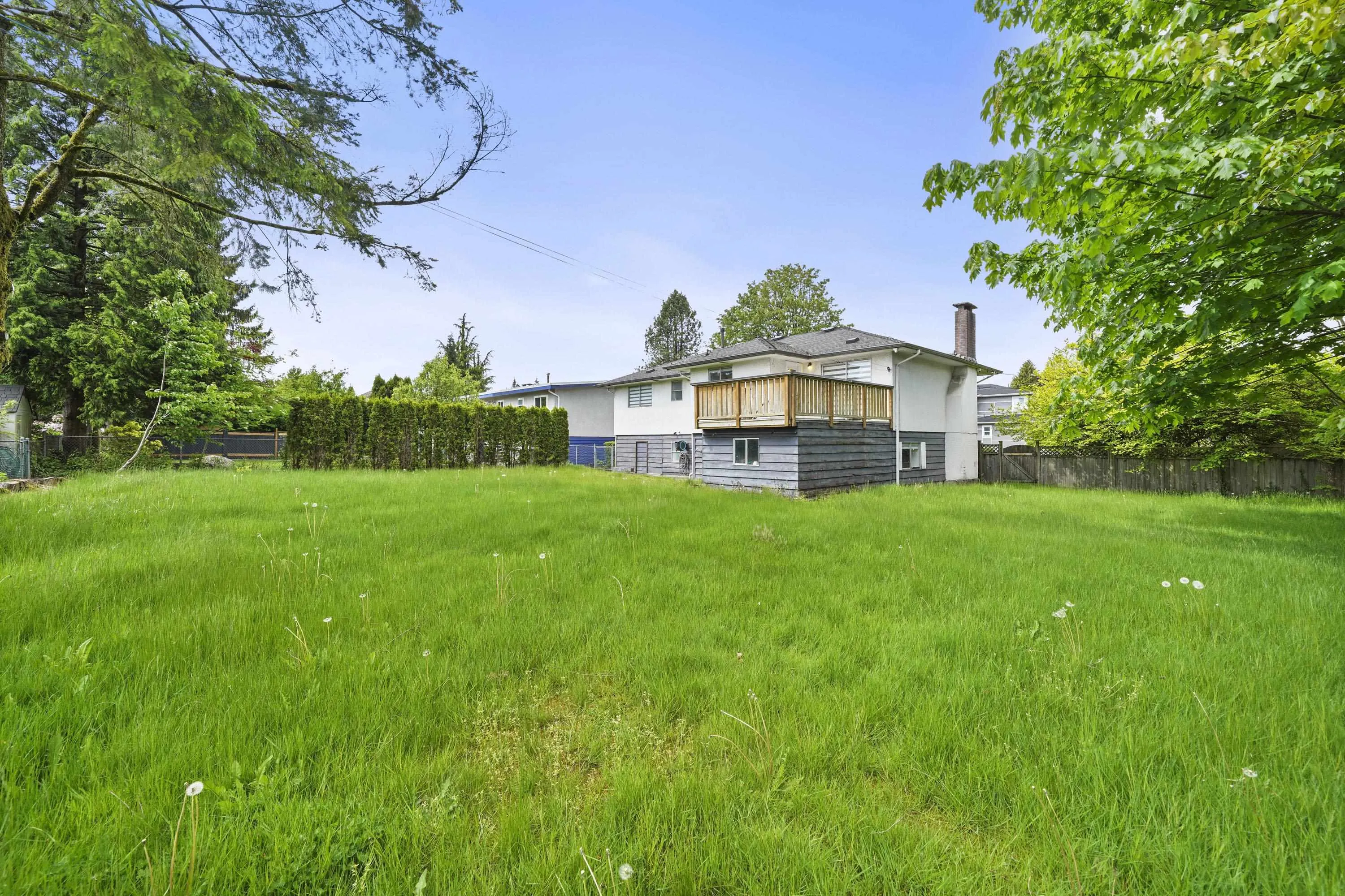 1640 Spray Avenue