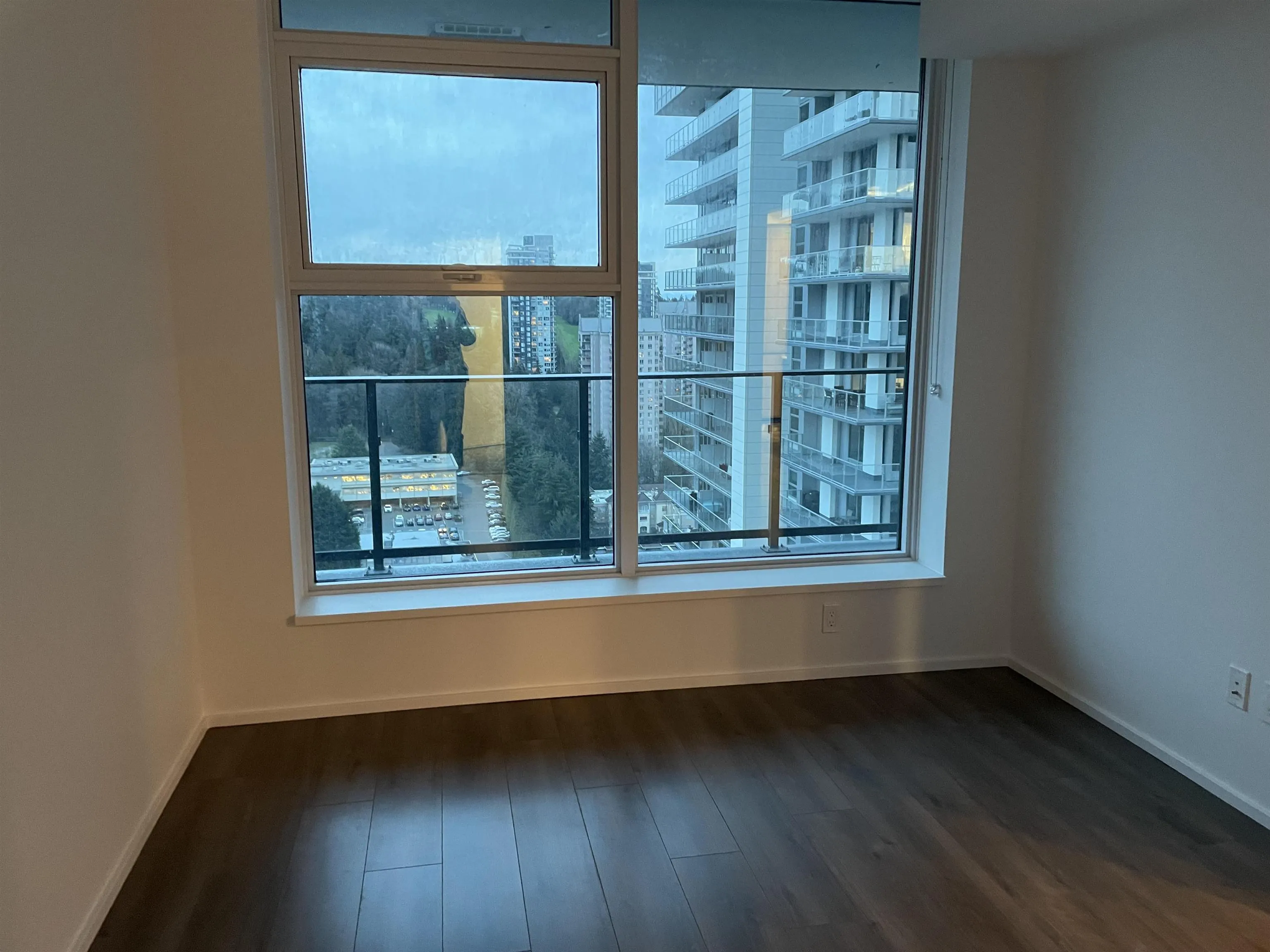 2103 3809 Evergreen Place