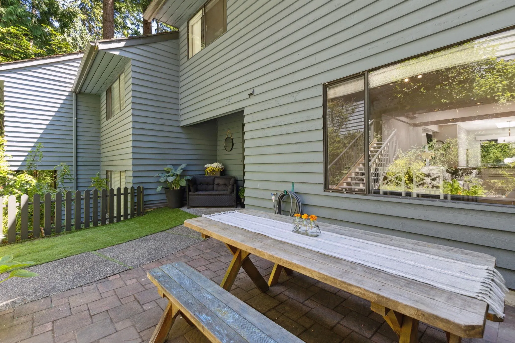 887 Frederick Road