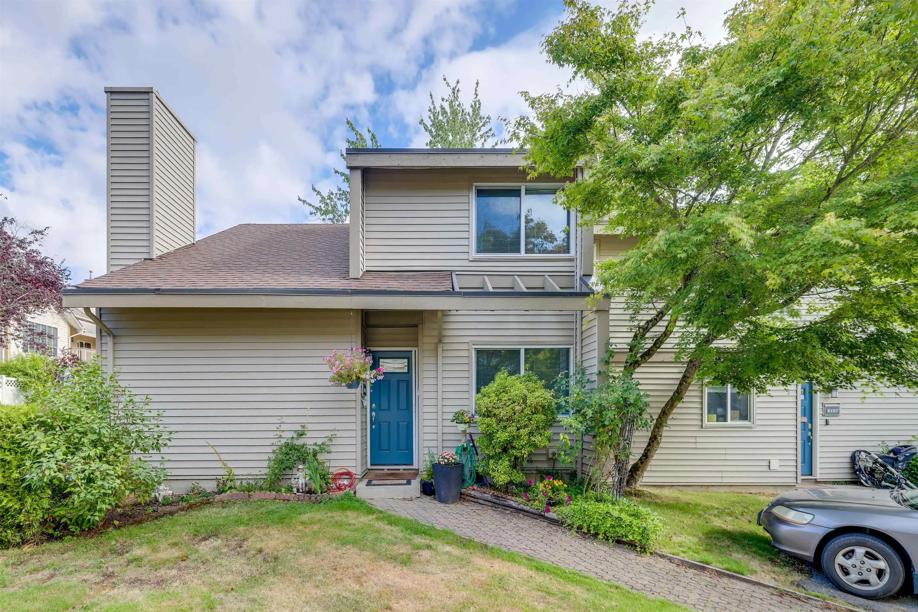 6153 W. Greenside Drive