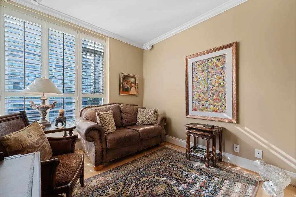 503 1777 Bayshore Drive