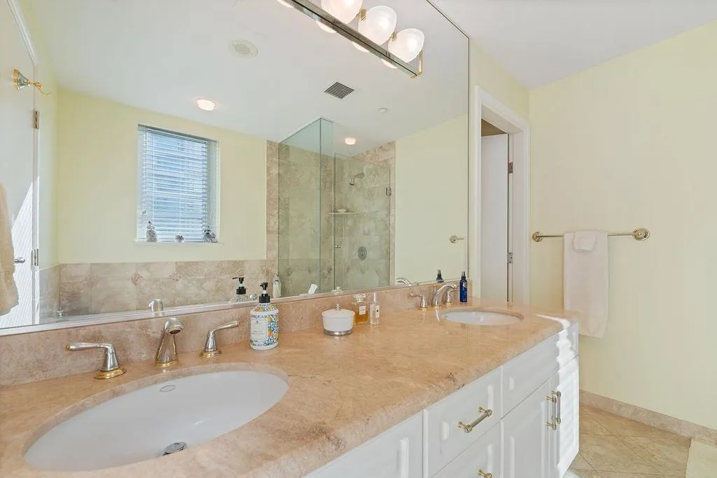 503 1777 Bayshore Drive
