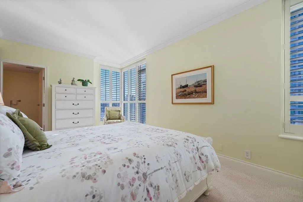 503 1777 Bayshore Drive