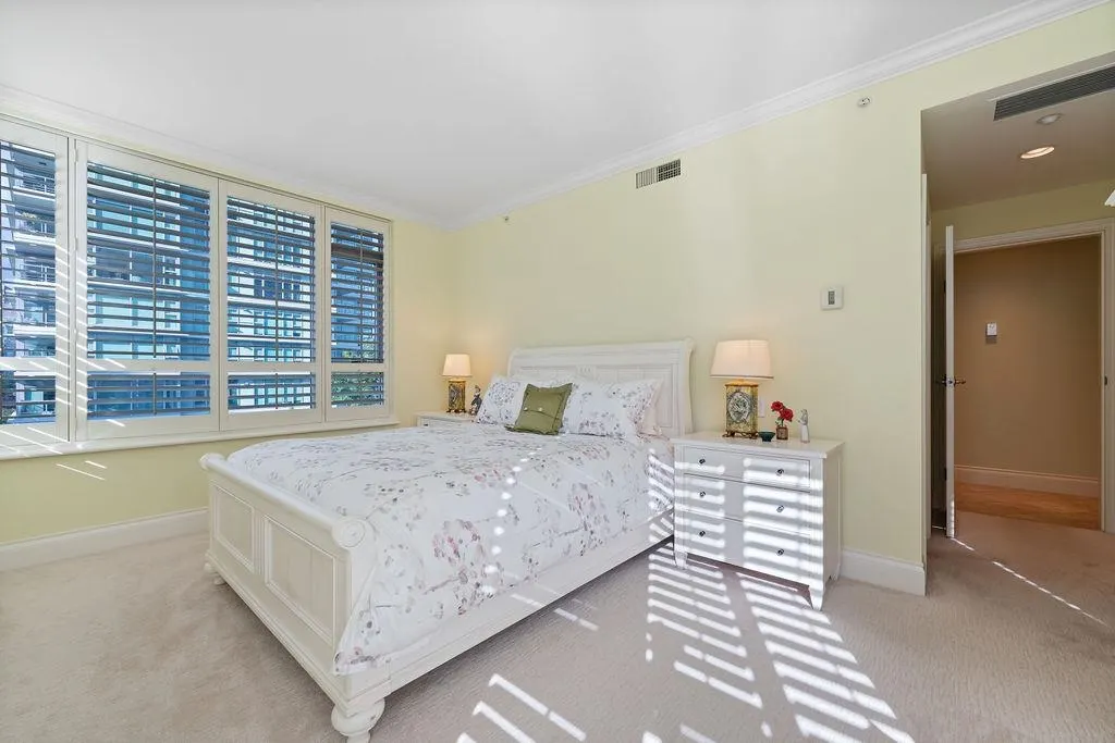 503 1777 Bayshore Drive