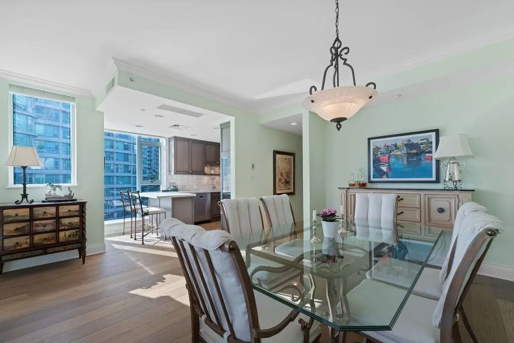 503 1777 Bayshore Drive