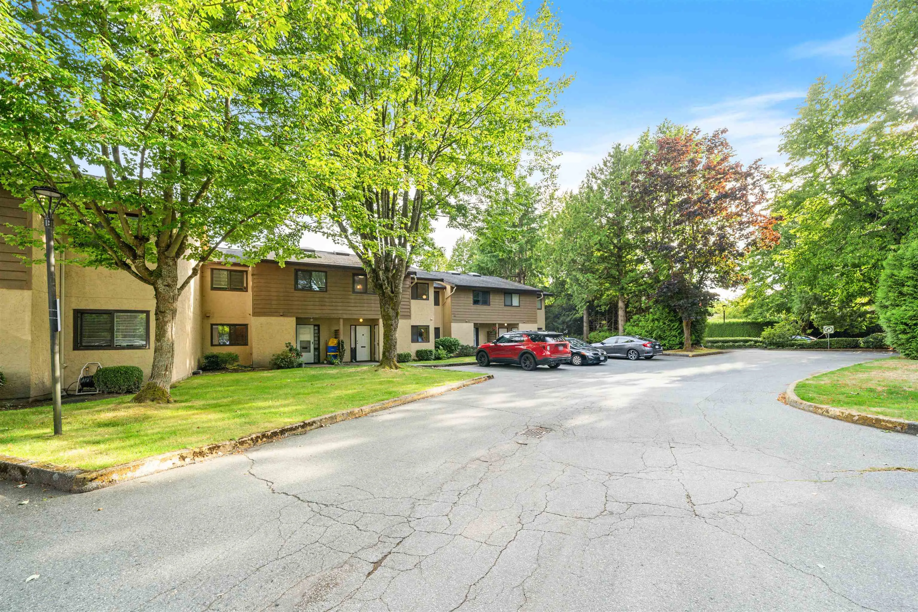 3 6100 Tiffany Boulevard