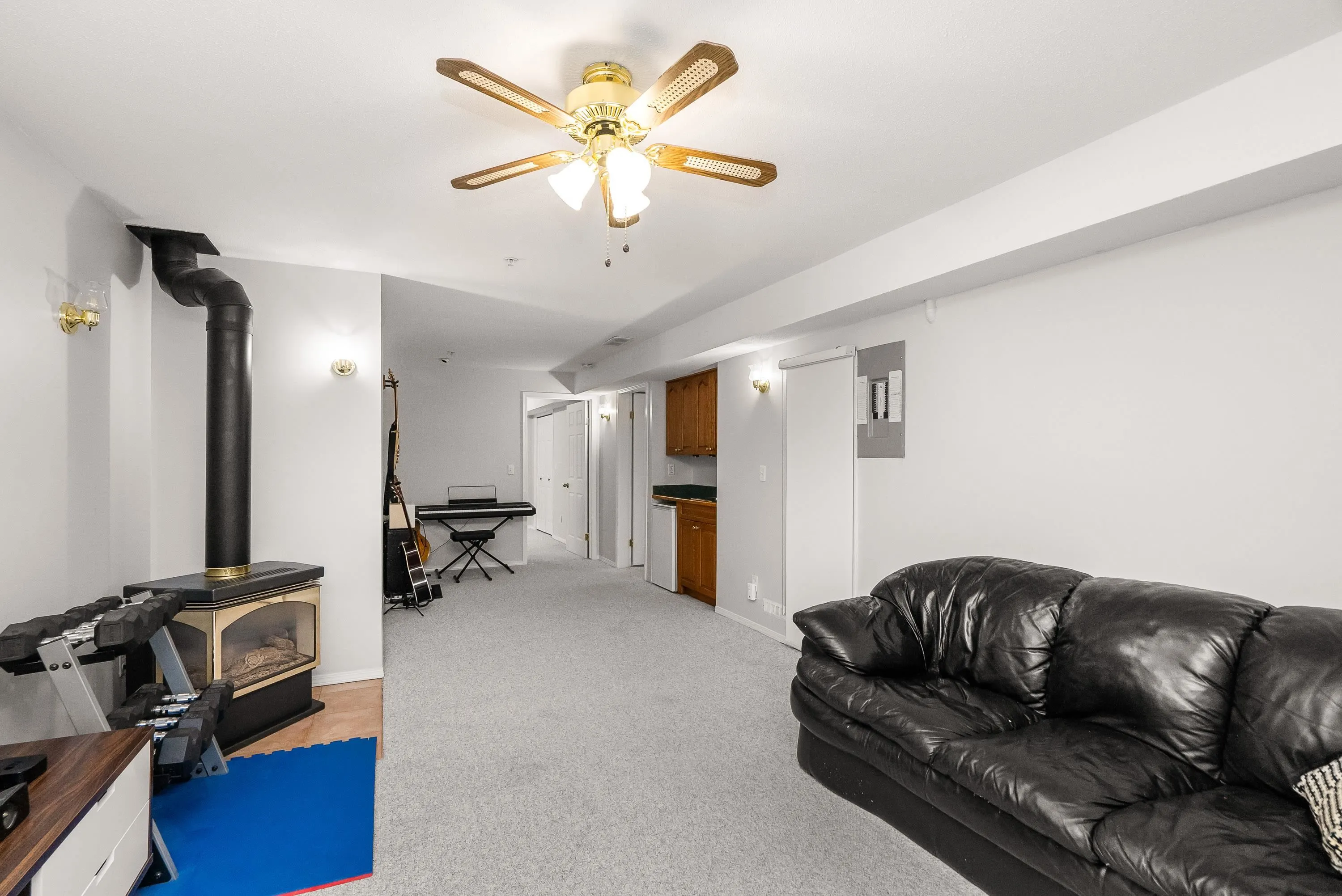 62 20761 Telegraph Trail