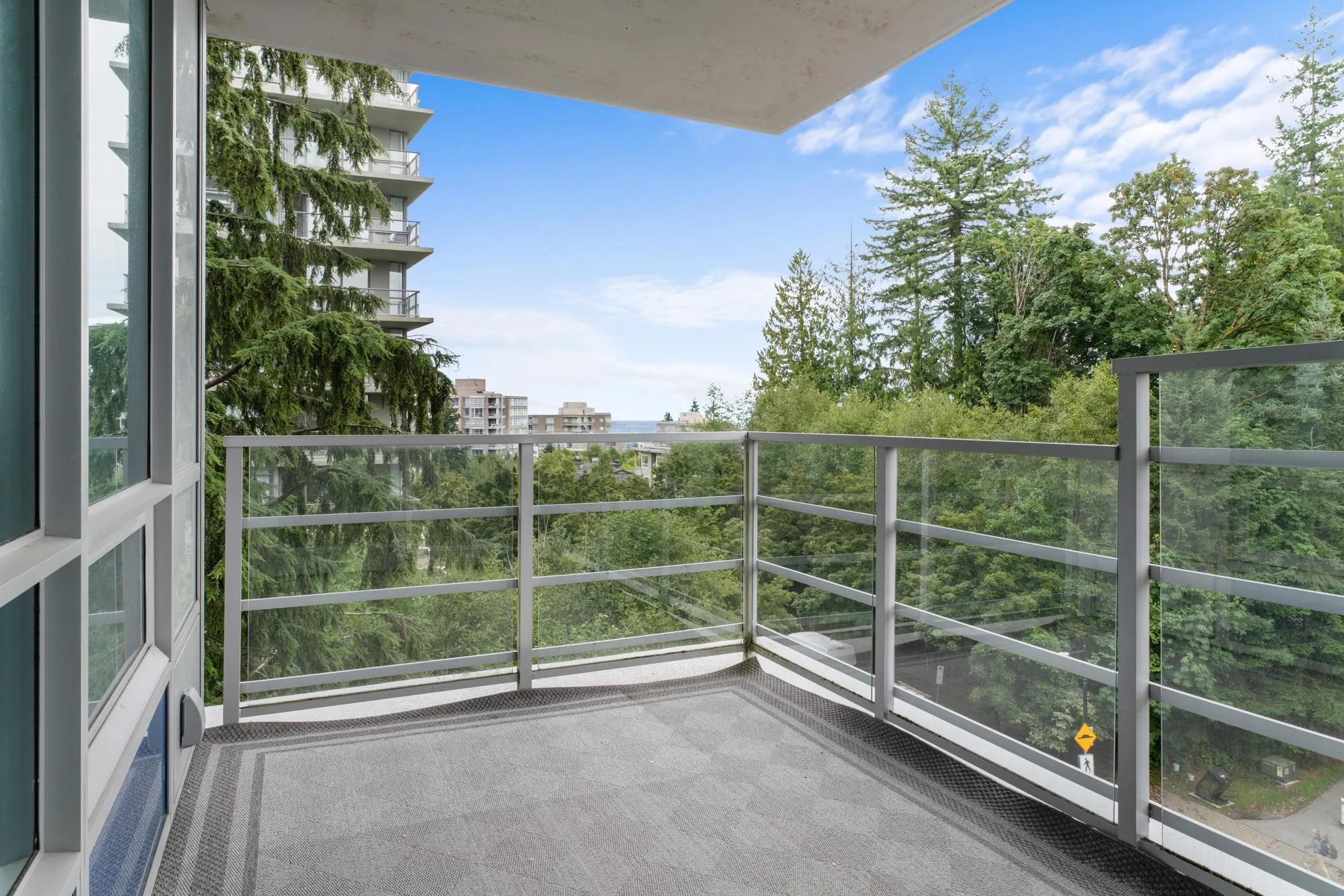707 9080 University Crescent