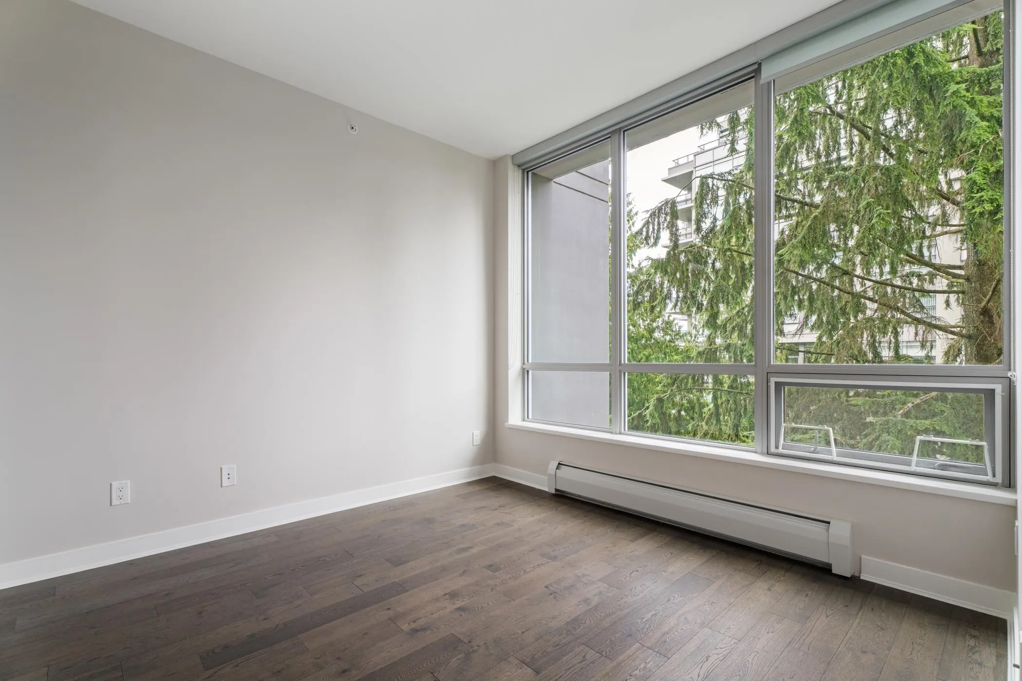 707 9080 University Crescent