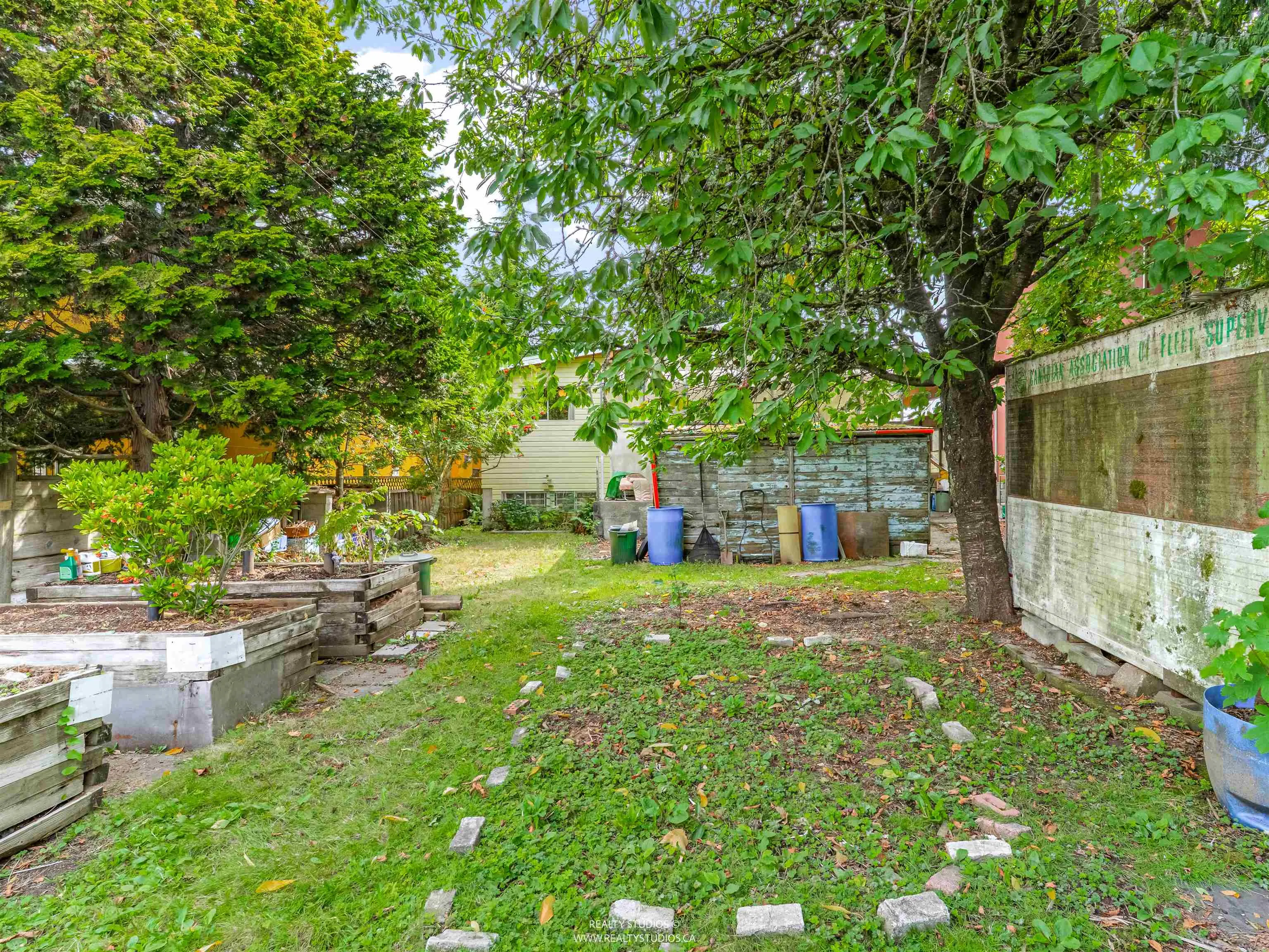 6537 Waltham Avenue