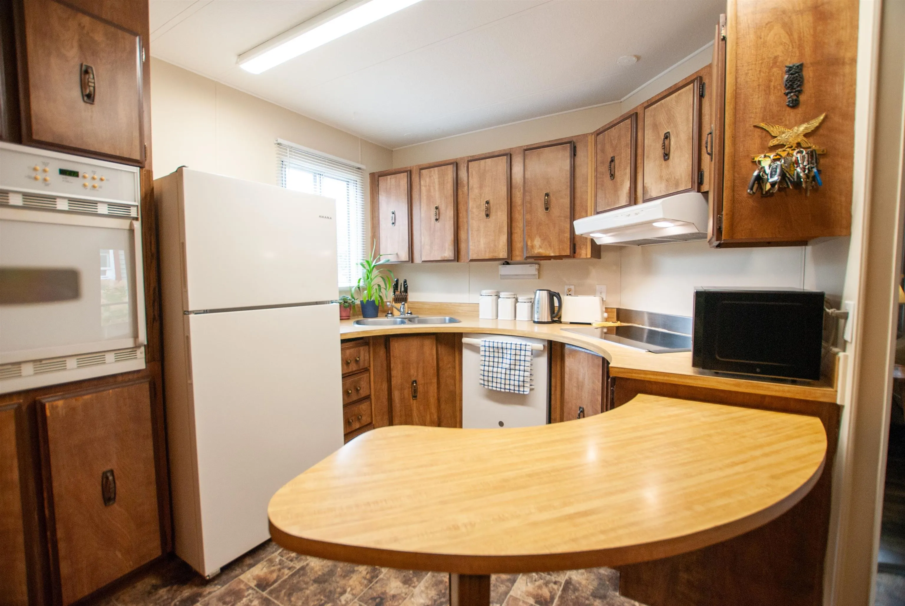 30 46484 Chilliwack Lake Road