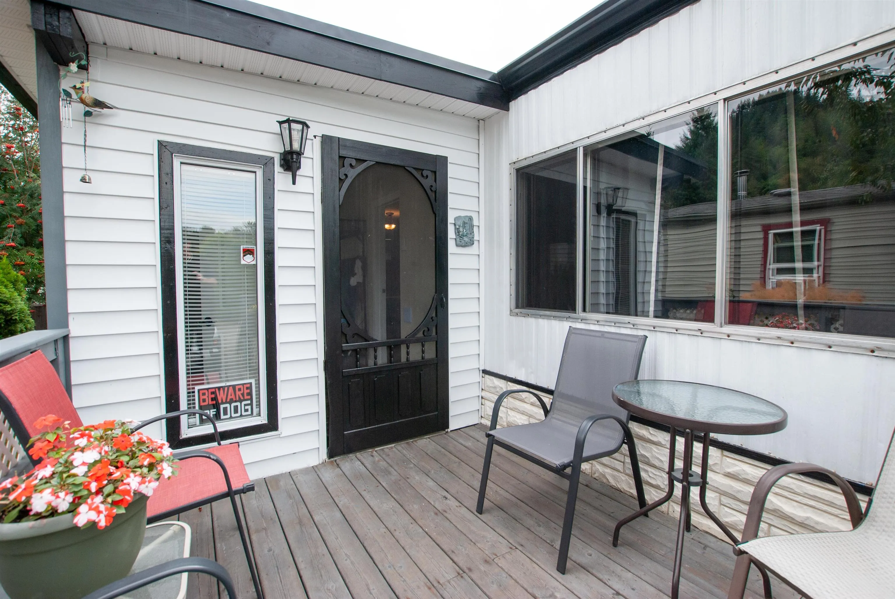 30 46484 Chilliwack Lake Road