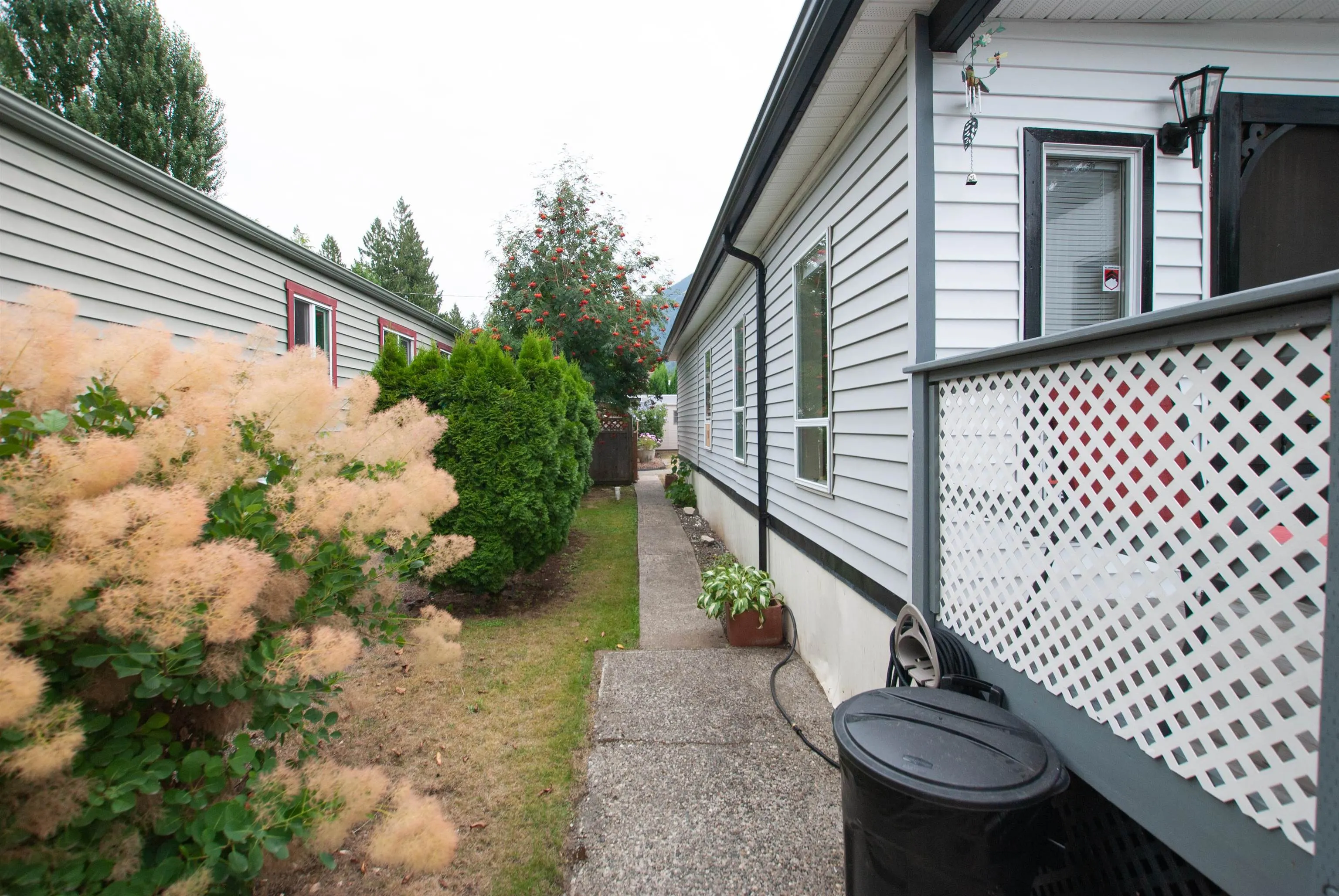 30 46484 Chilliwack Lake Road