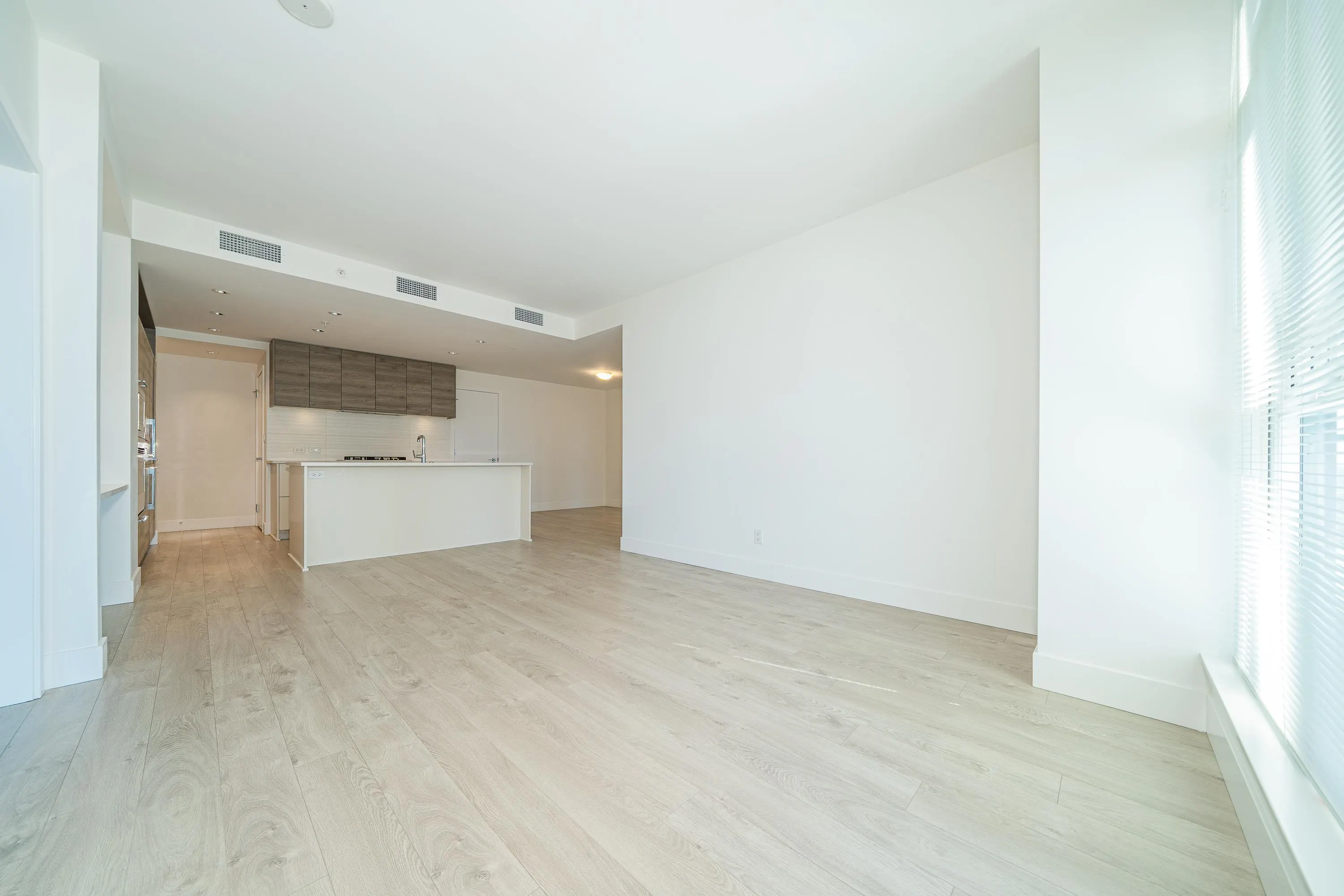 1601 7303 Noble Lane