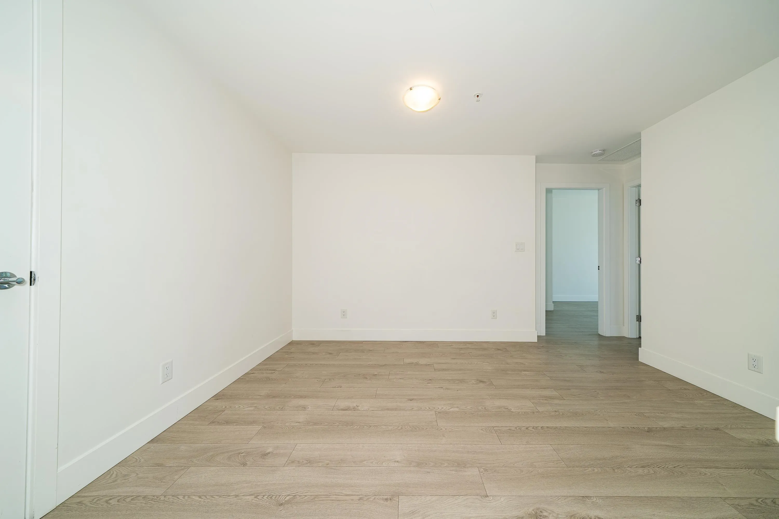 1601 7303 Noble Lane