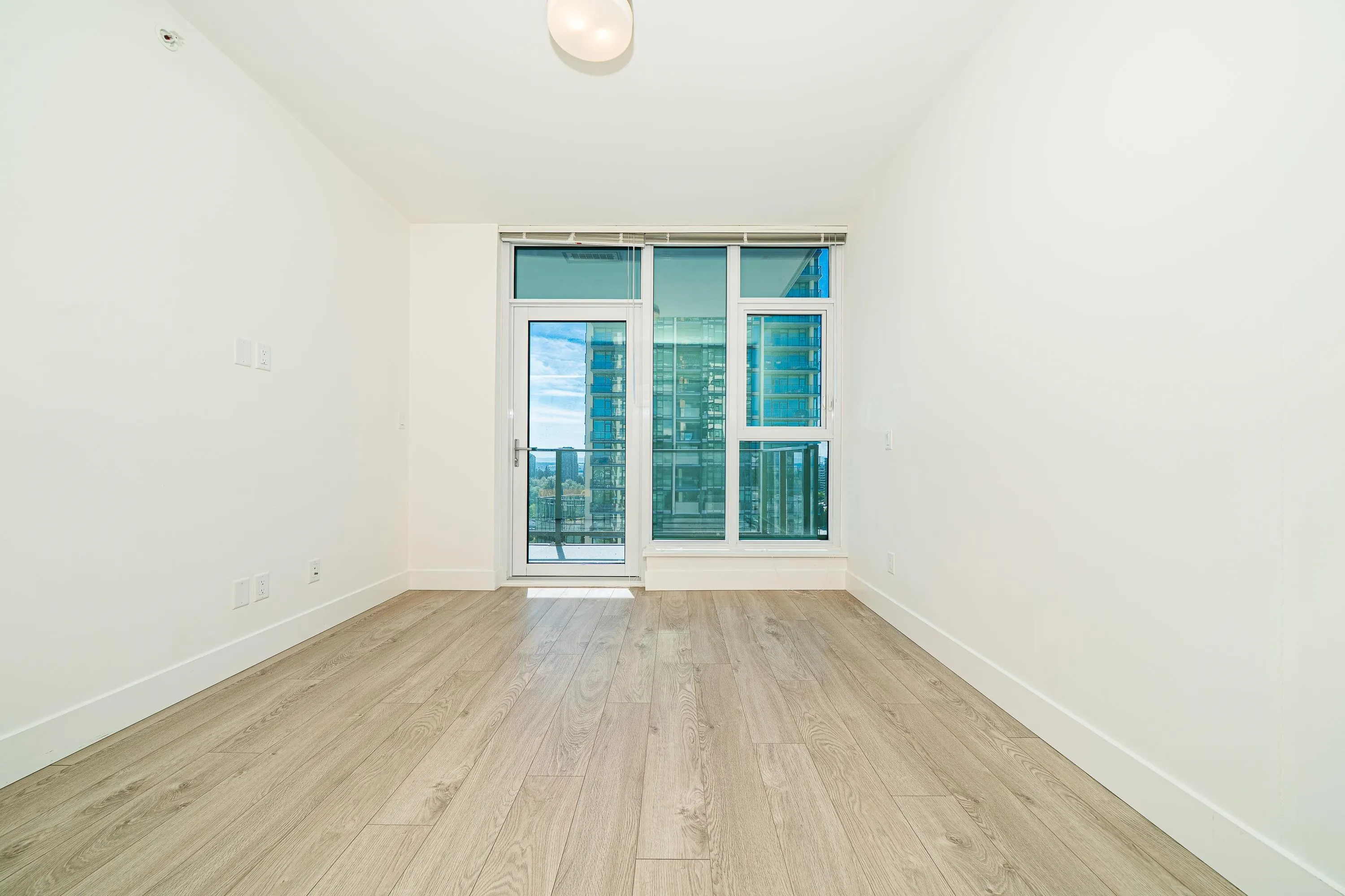 1601 7303 Noble Lane