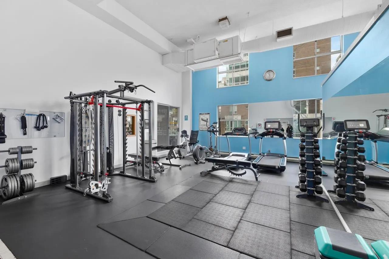 2302 1500 Howe Street