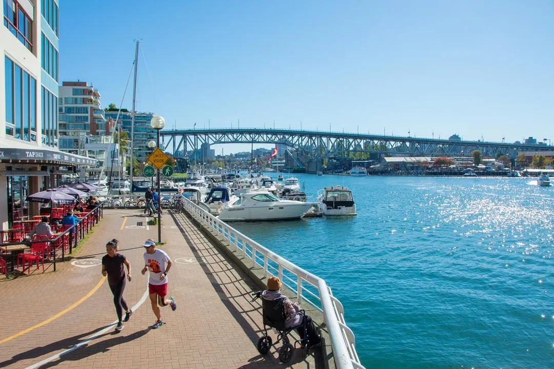 2302 1500 Howe Street