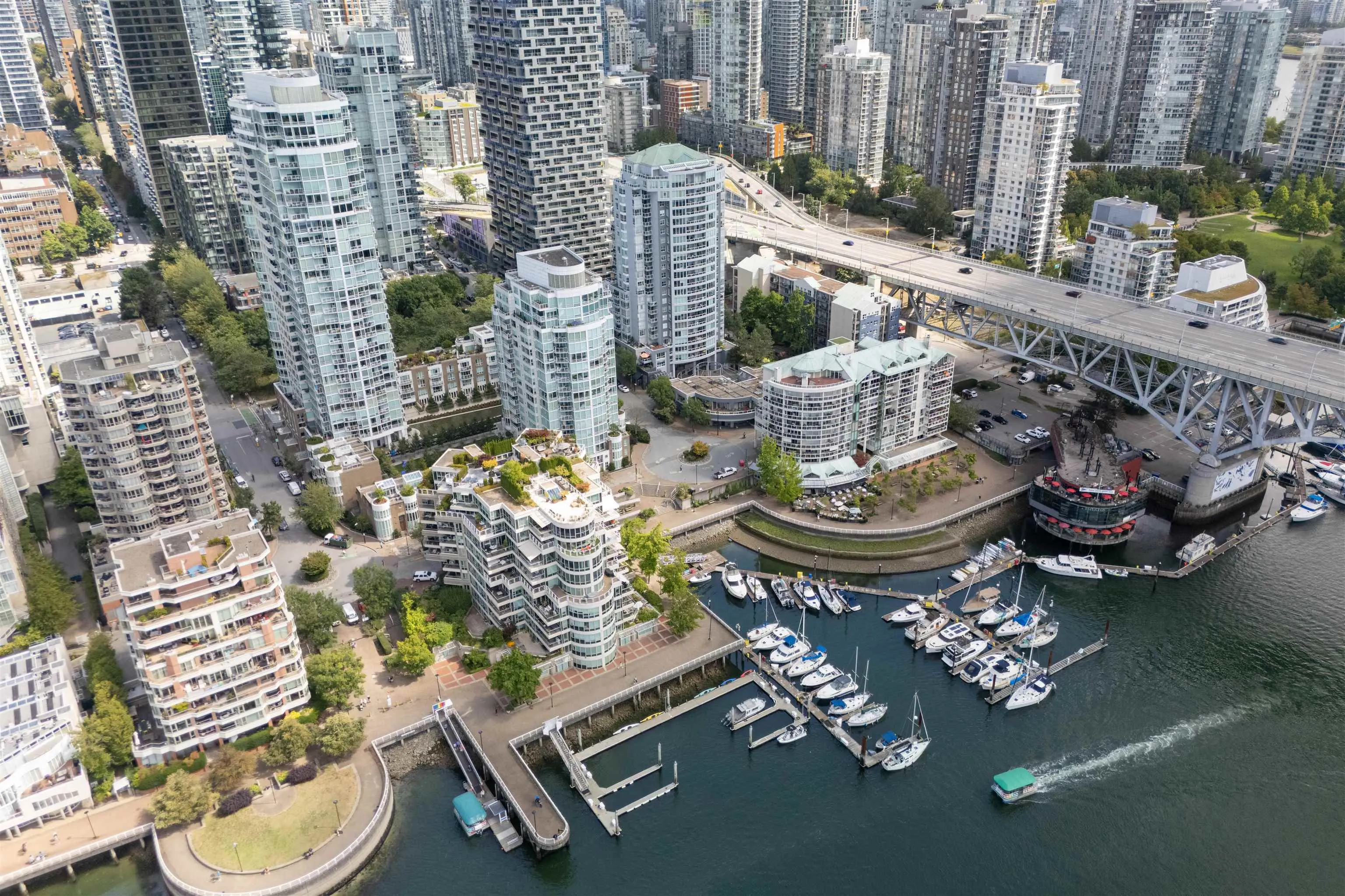 2302 1500 Howe Street