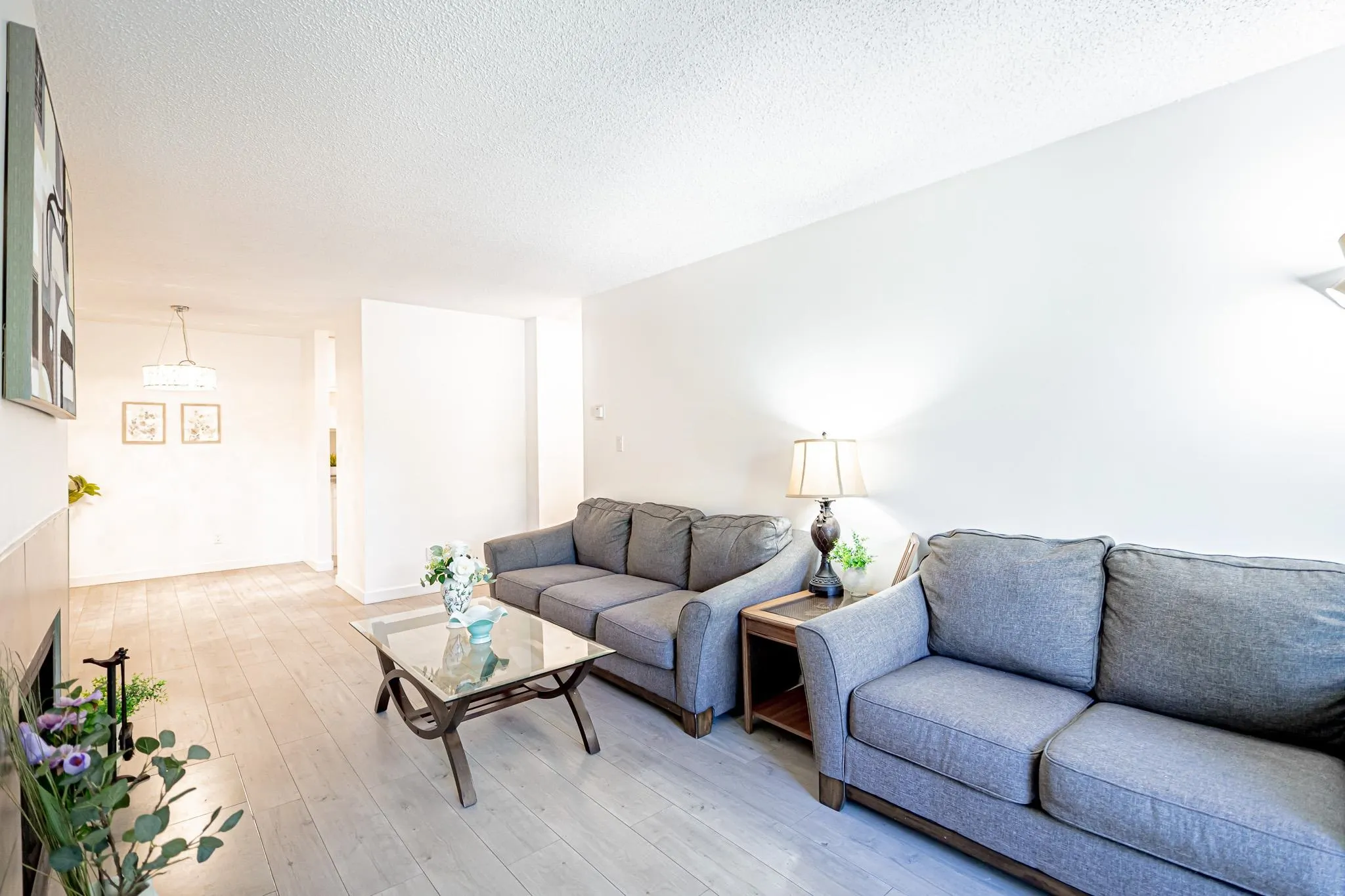 322 8591 Westminster Highway