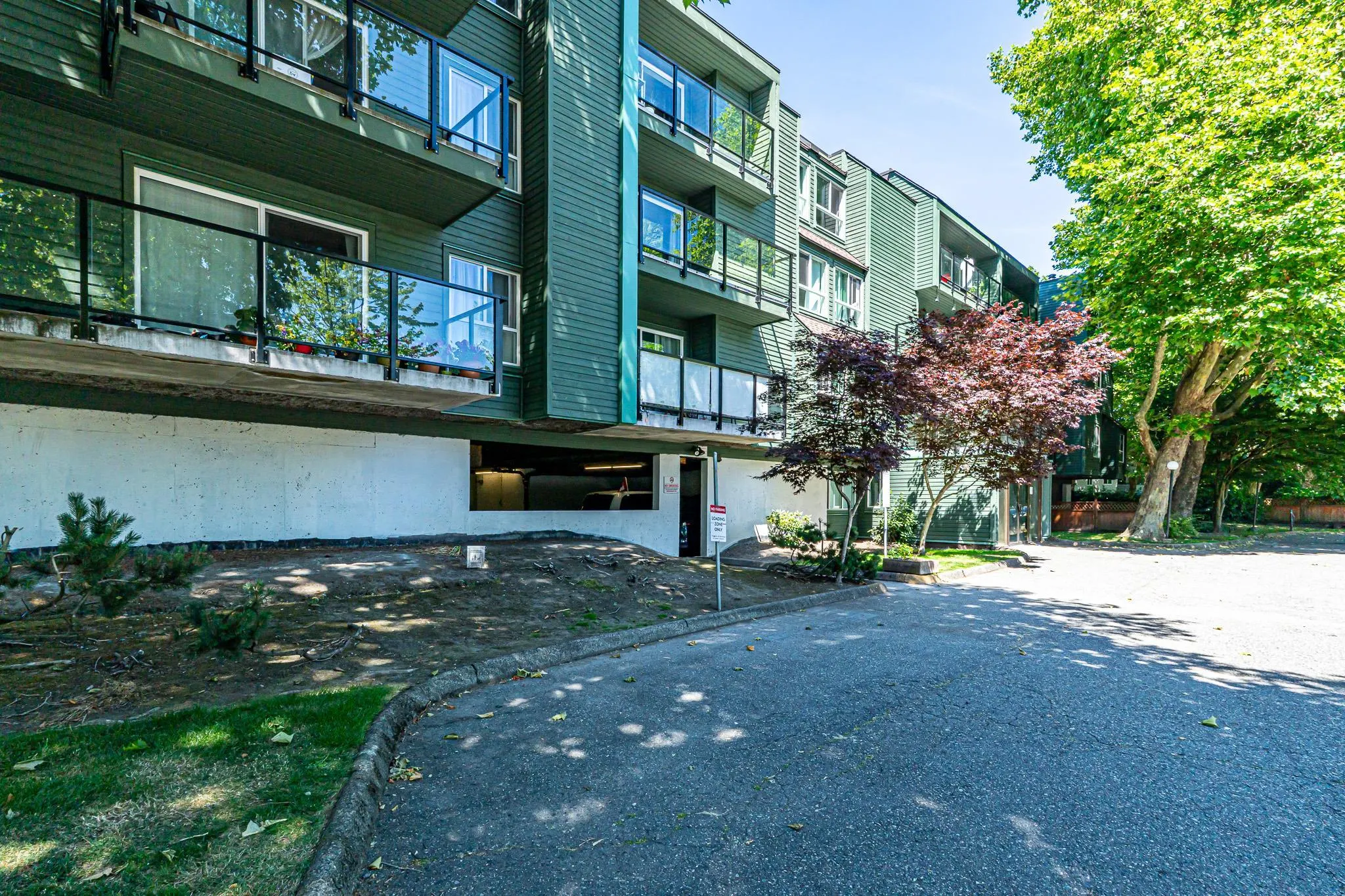 322 8591 Westminster Highway
