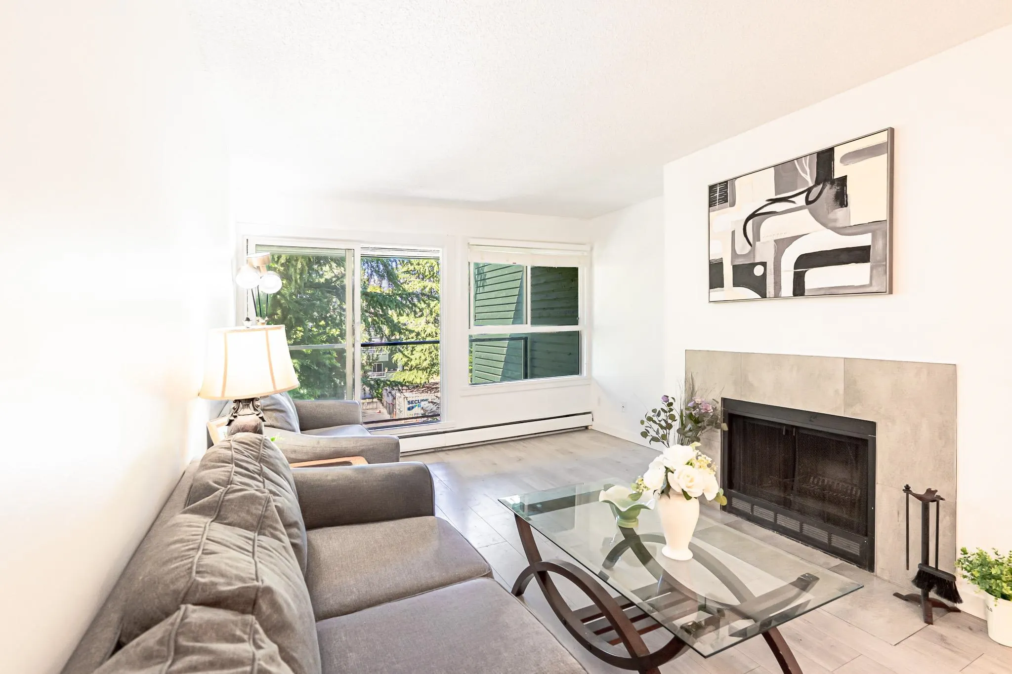 322 8591 Westminster Highway