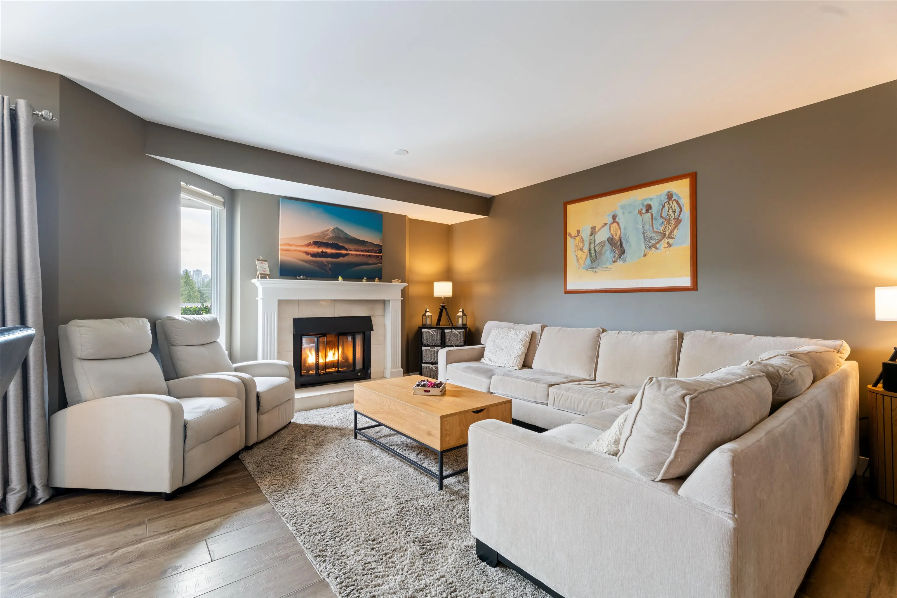 41 1190 Falcon Drive