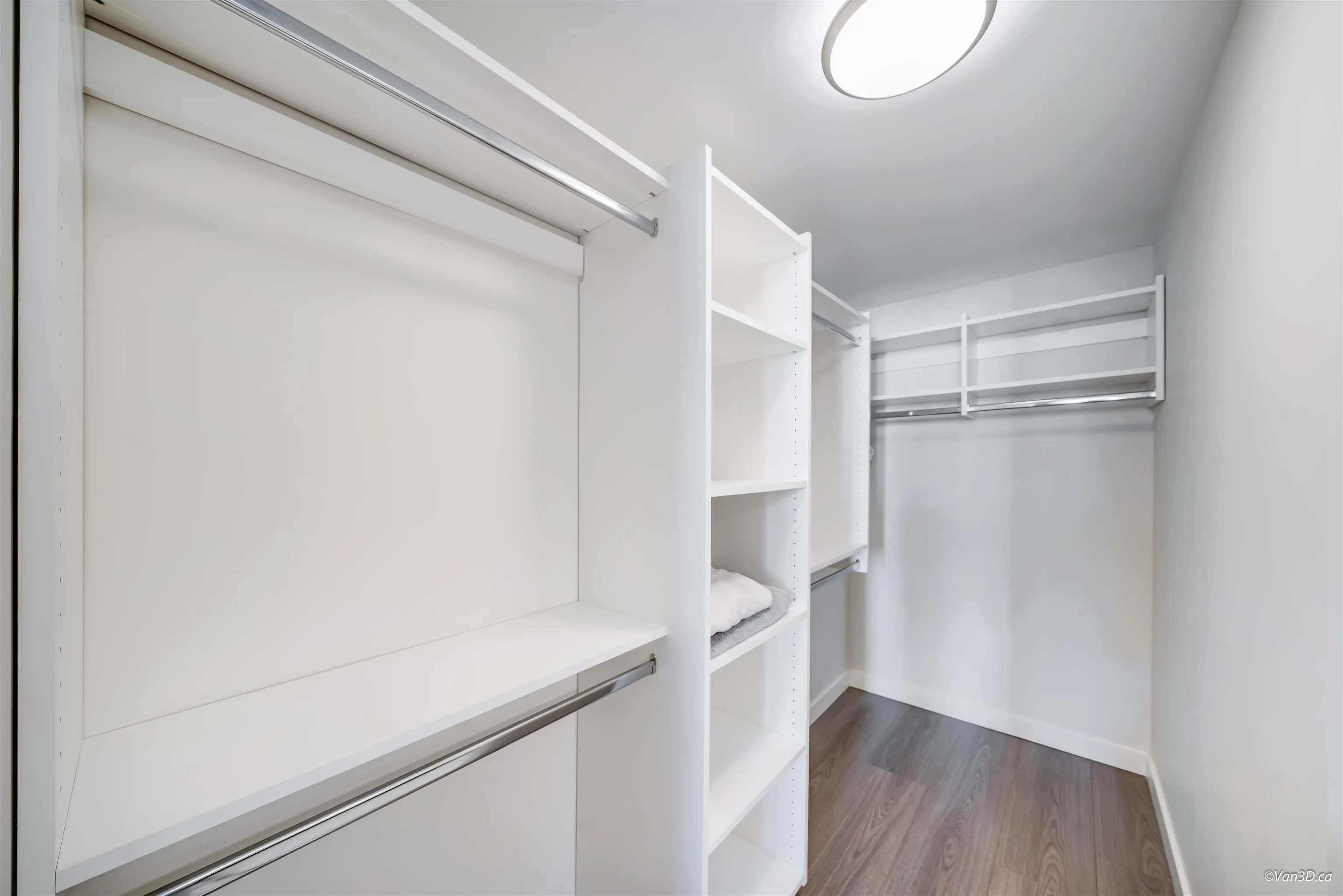 617 8699 Hazelbridge Way