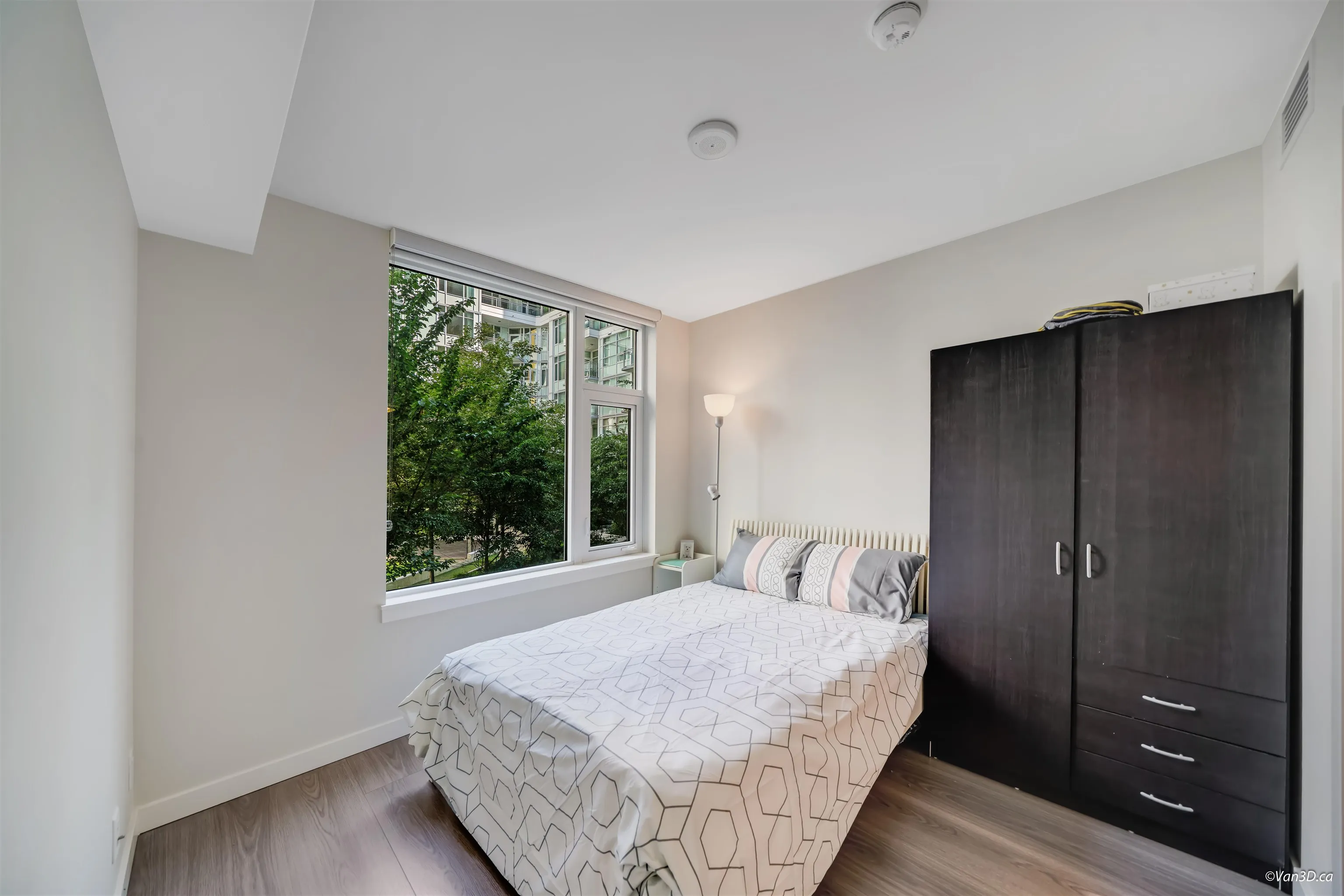 617 8699 Hazelbridge Way