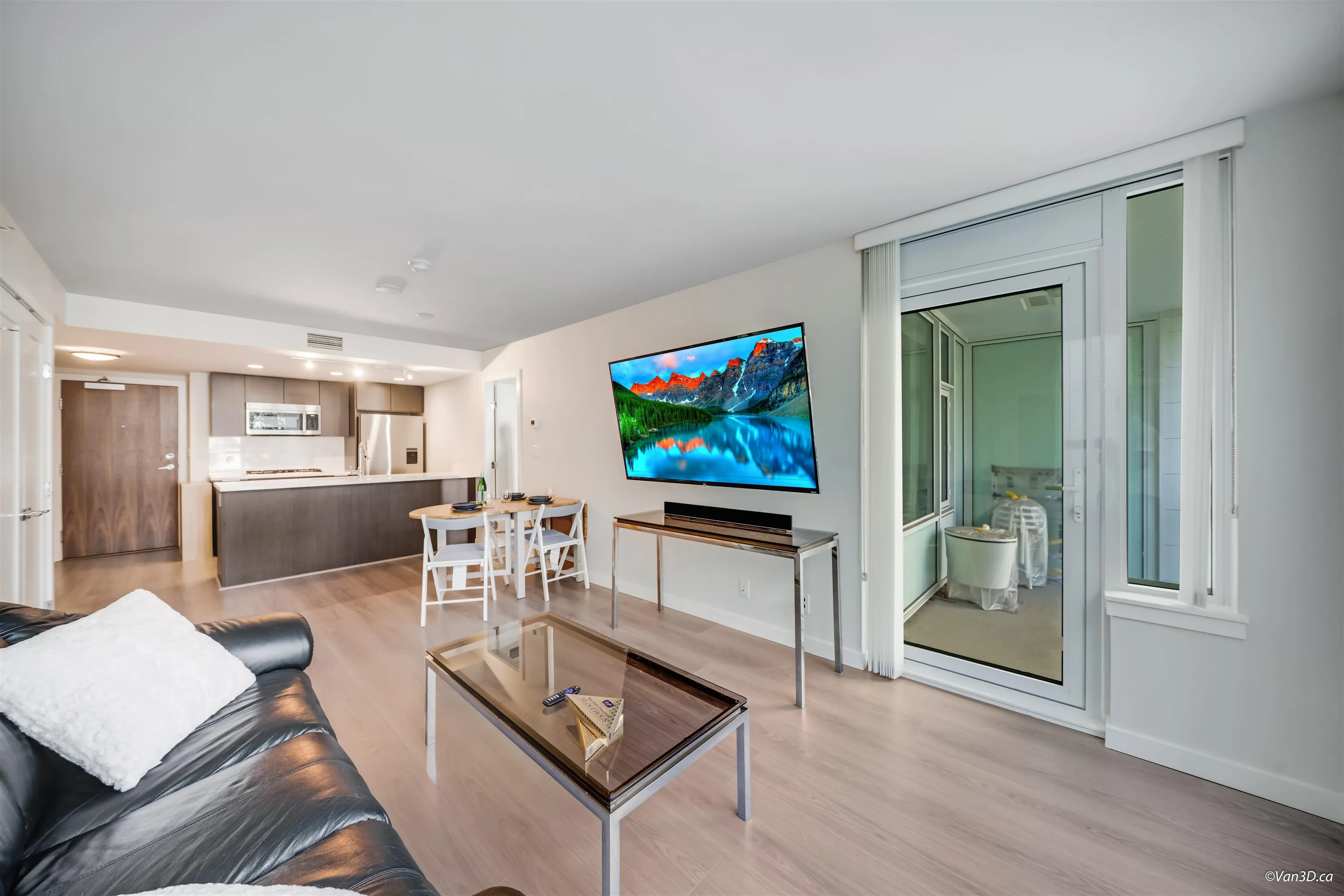 617 8699 Hazelbridge Way