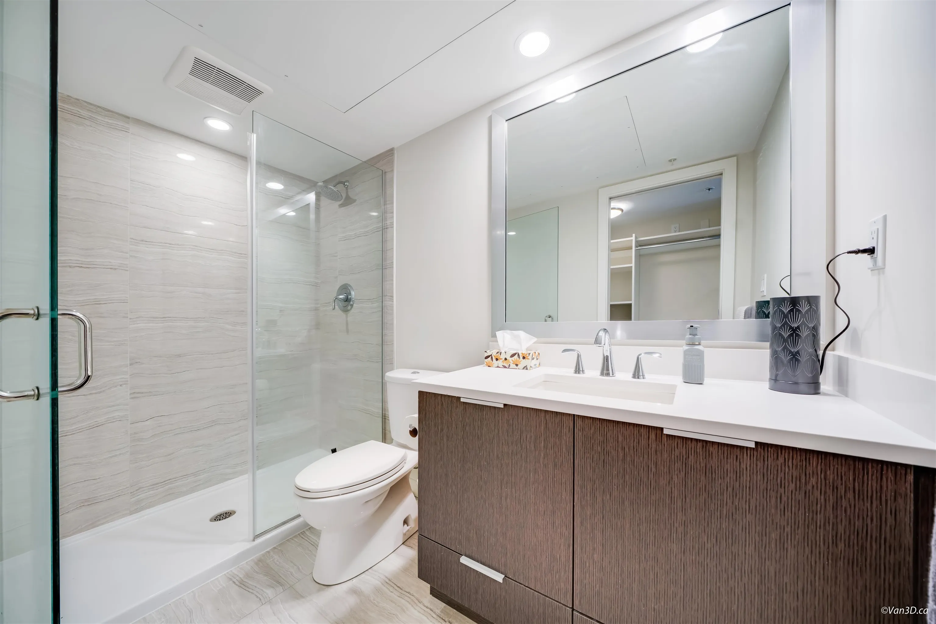 617 8699 Hazelbridge Way