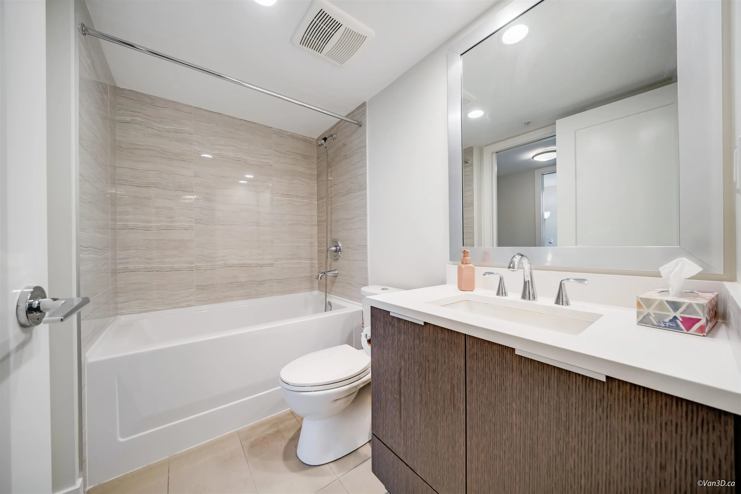 617 8699 Hazelbridge Way