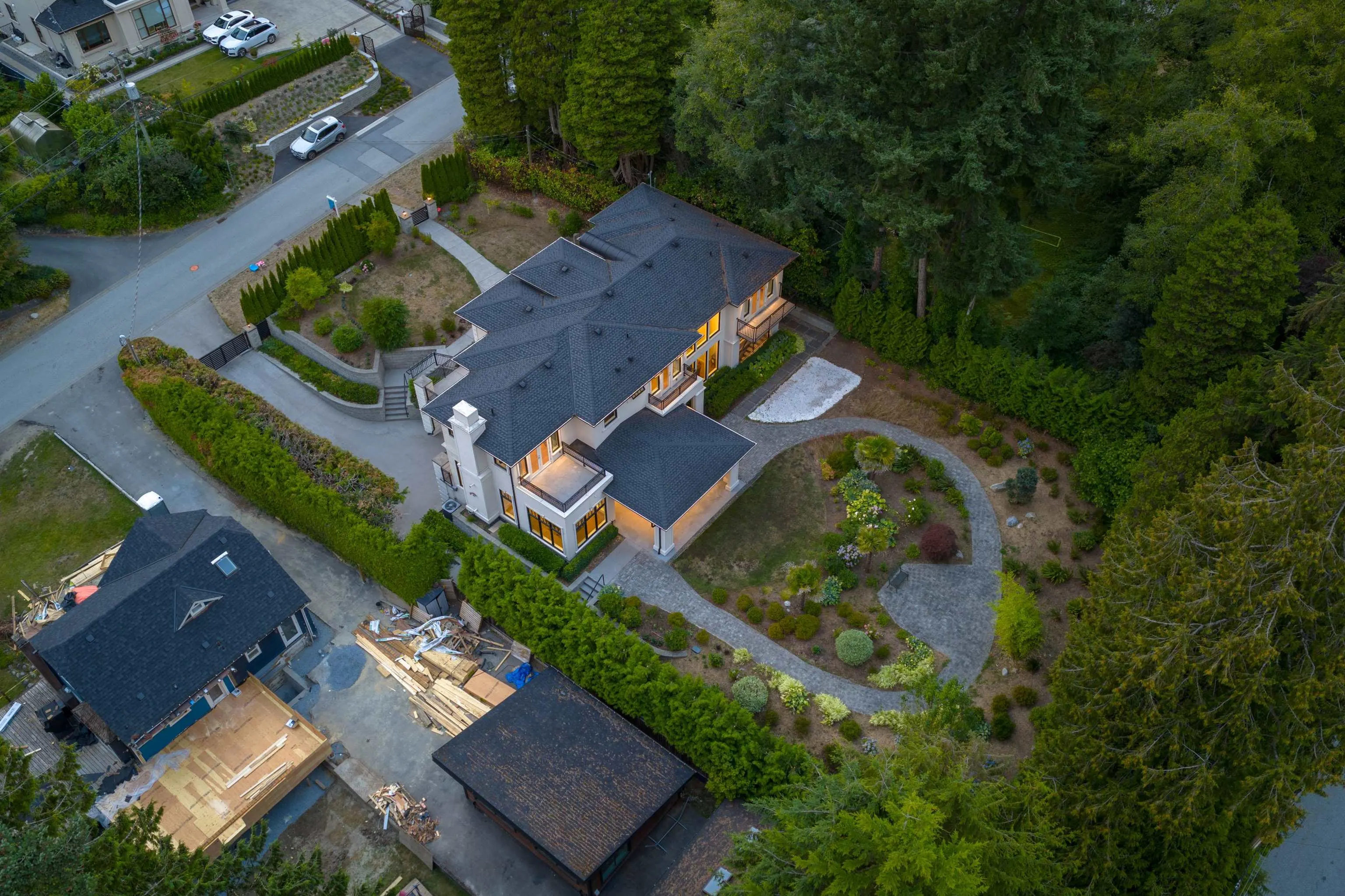 920 3rd Street