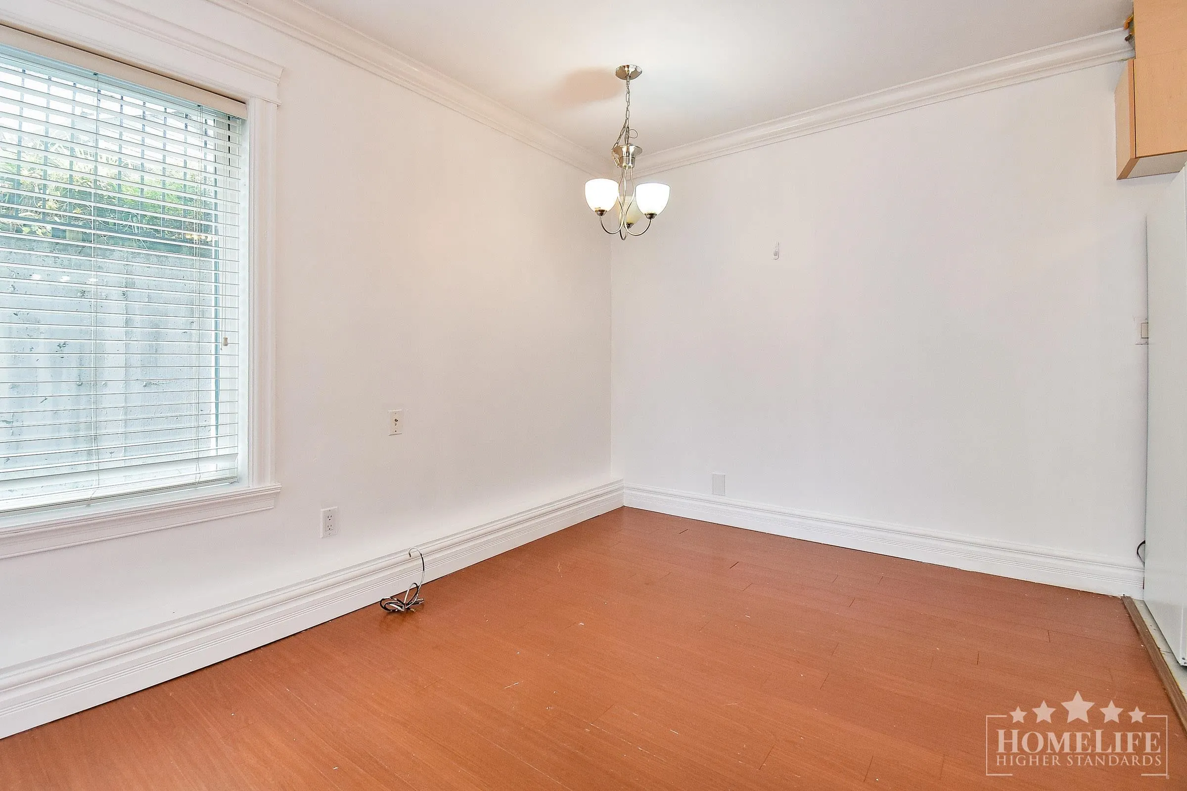 Basement A 16053 79 Avenue