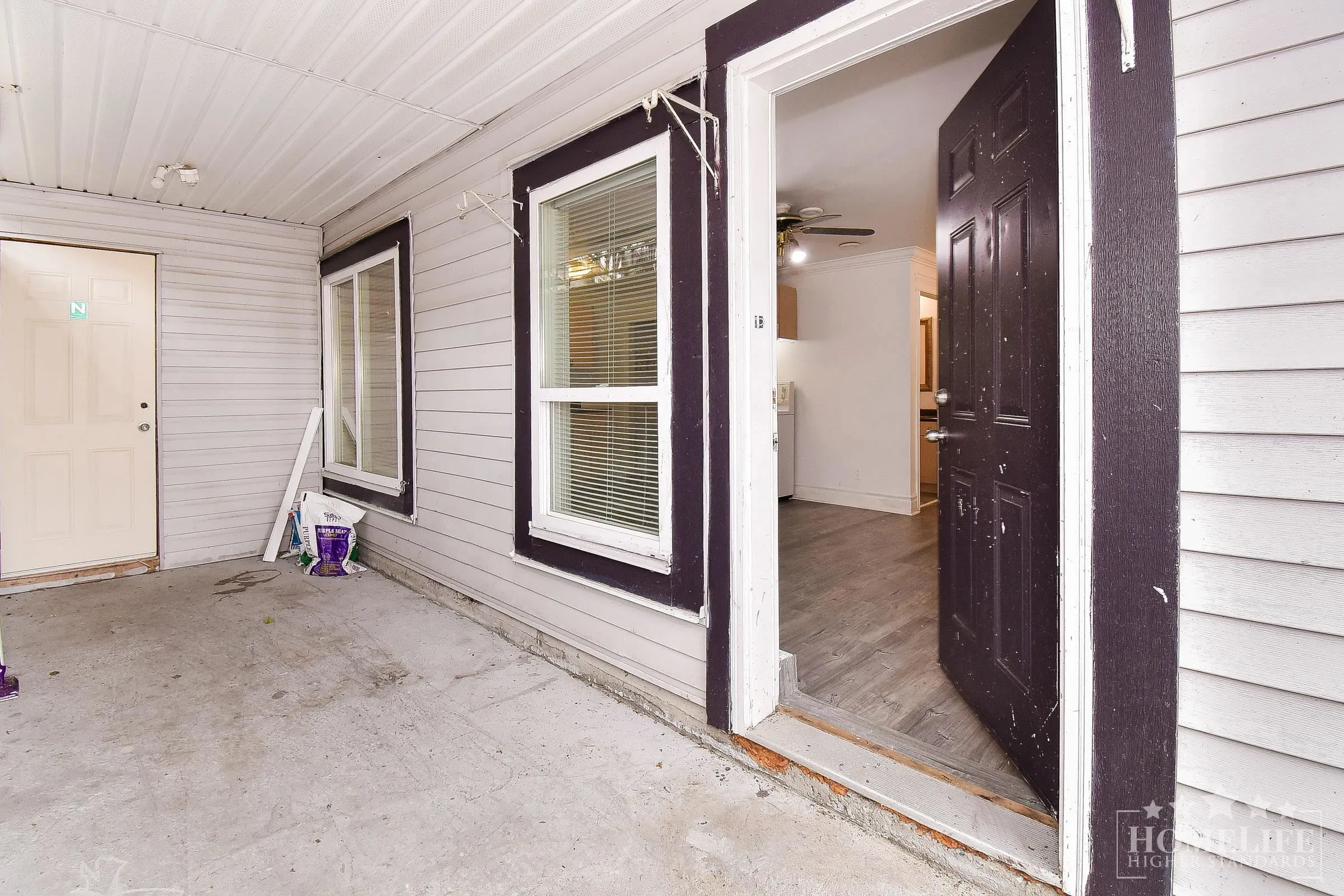 Basement B 16053 79 Avenue