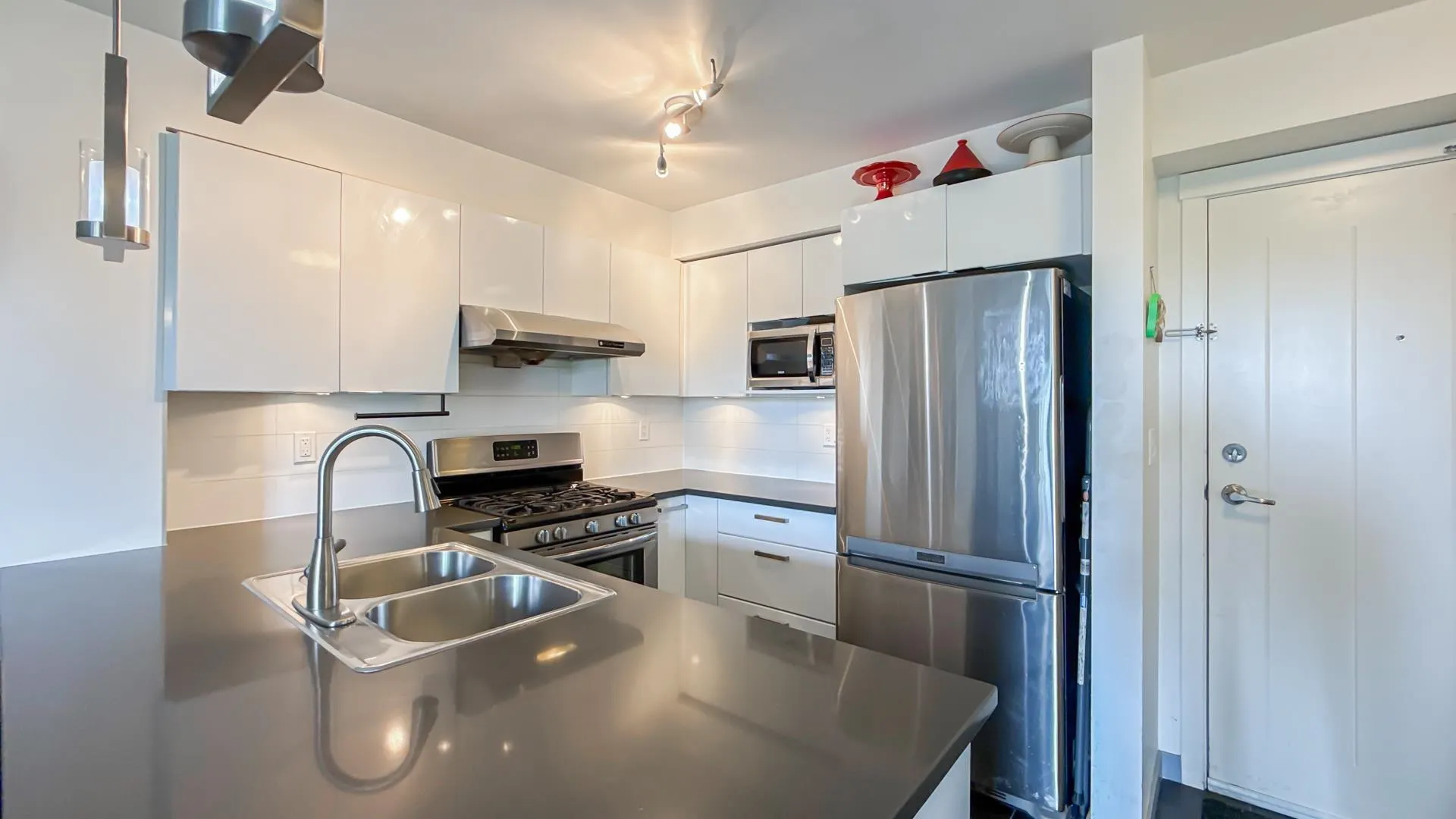 322 12339 Steveston Highway