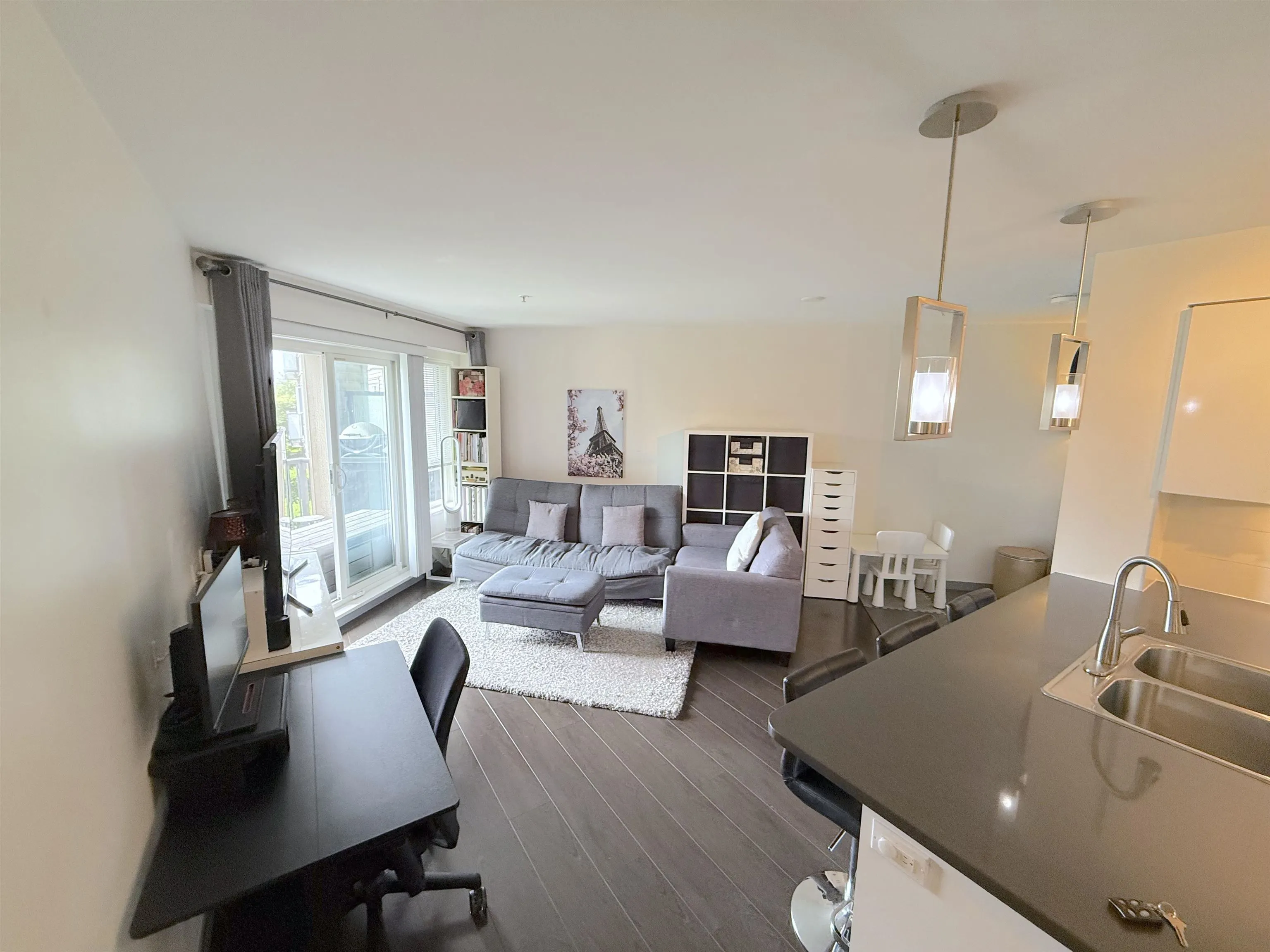 322 12339 Steveston Highway