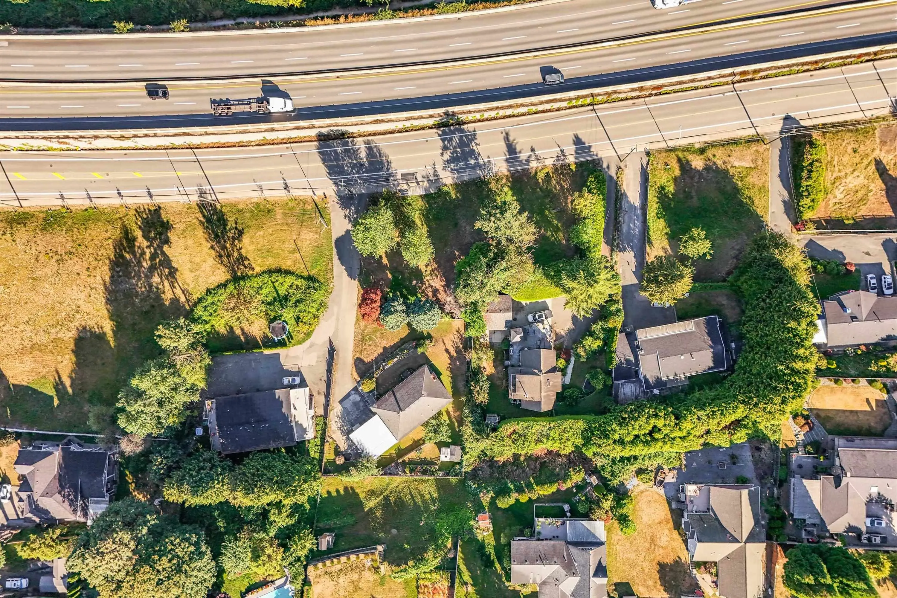 10292 River Road