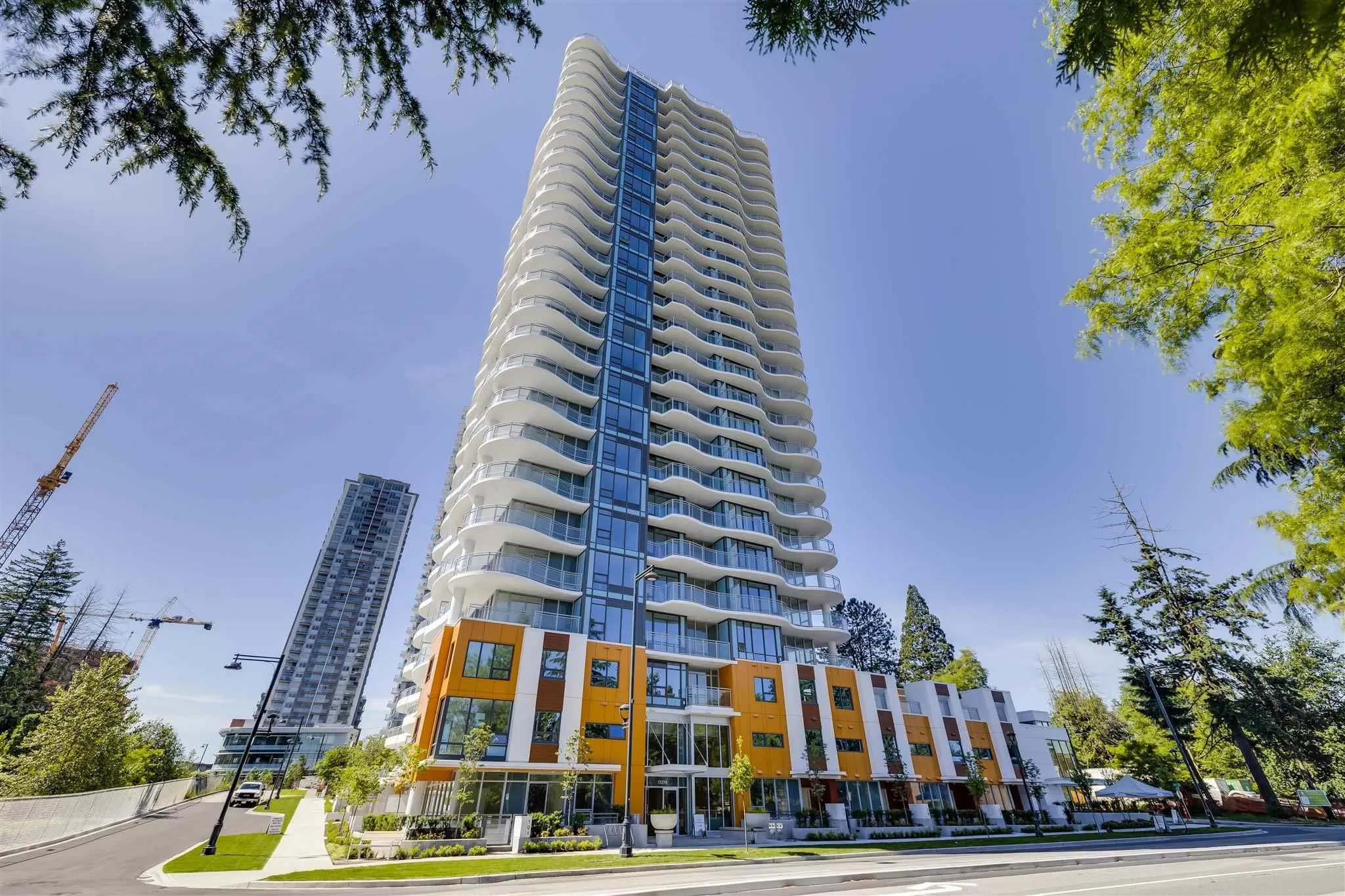 1205 13318 104 Avenue