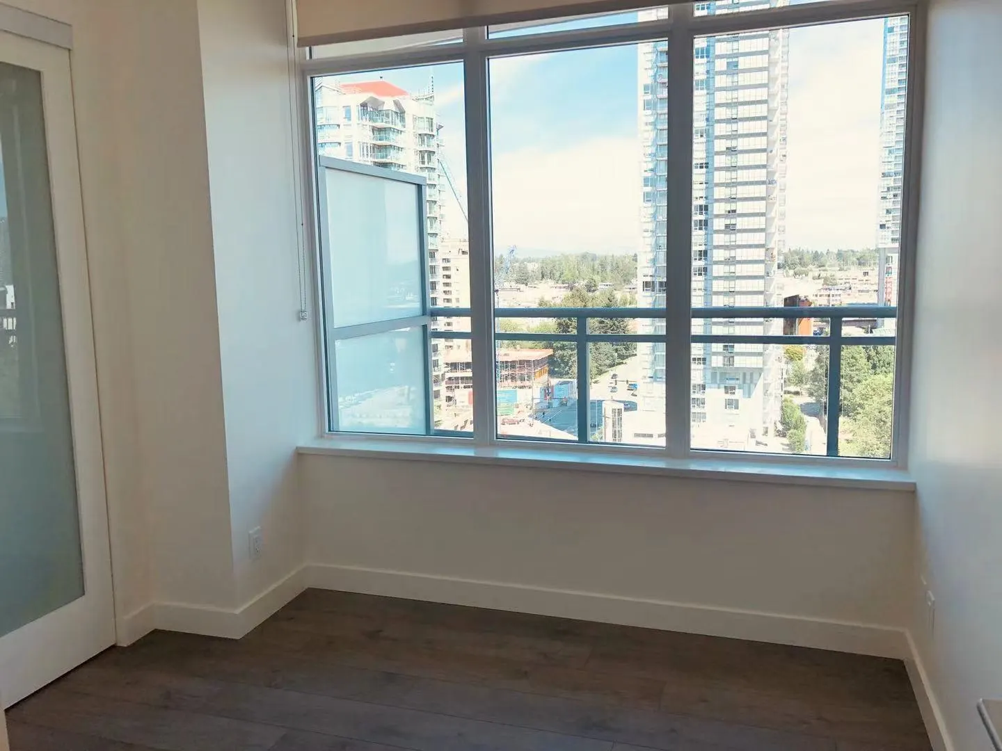 1205 13318 104 Avenue