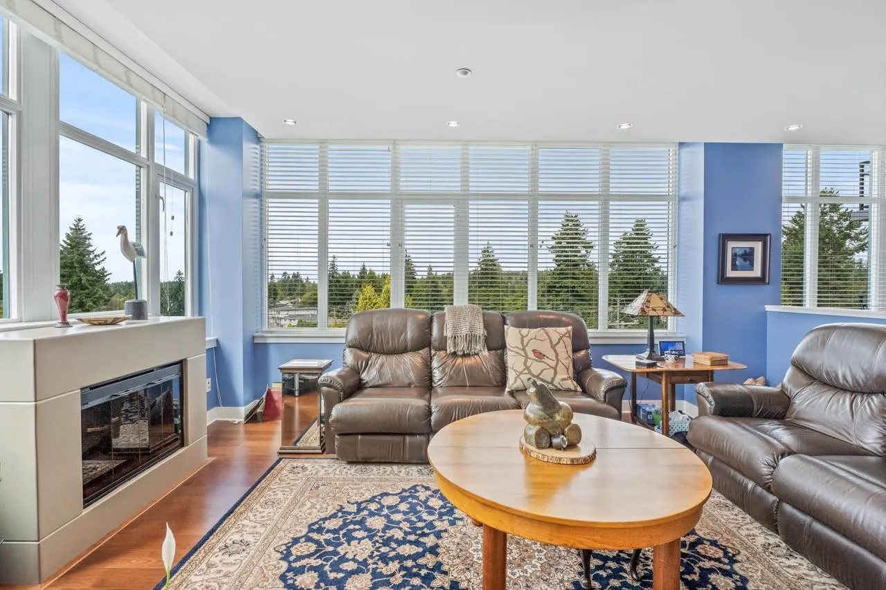 503 14824 North Bluff Road