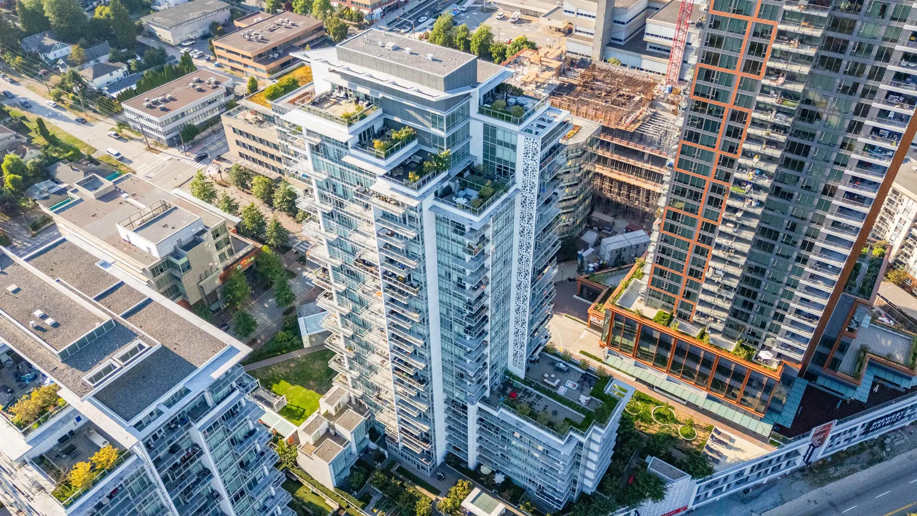 1403 258 Nelson's Court