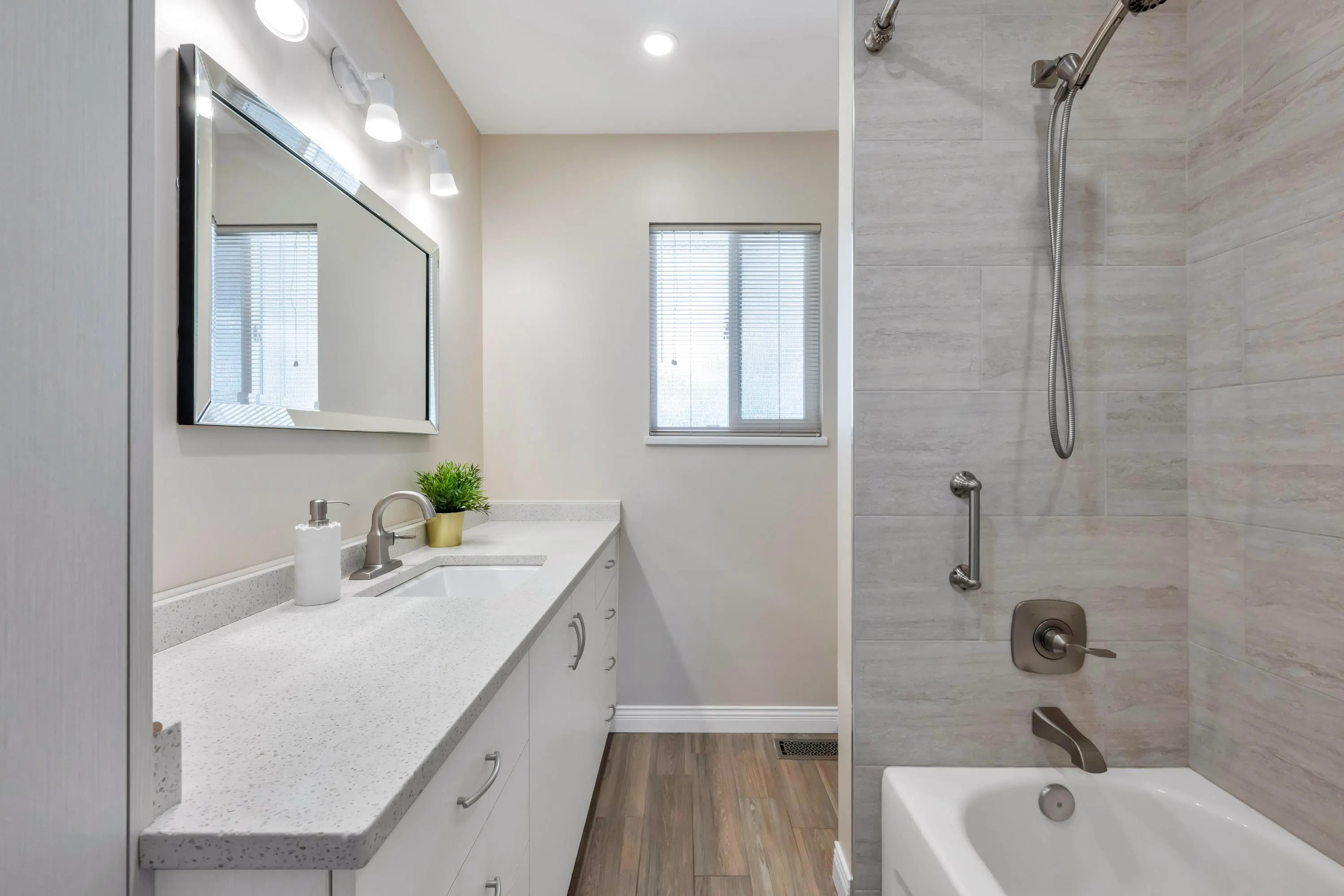 10601 Hermosa Drive
