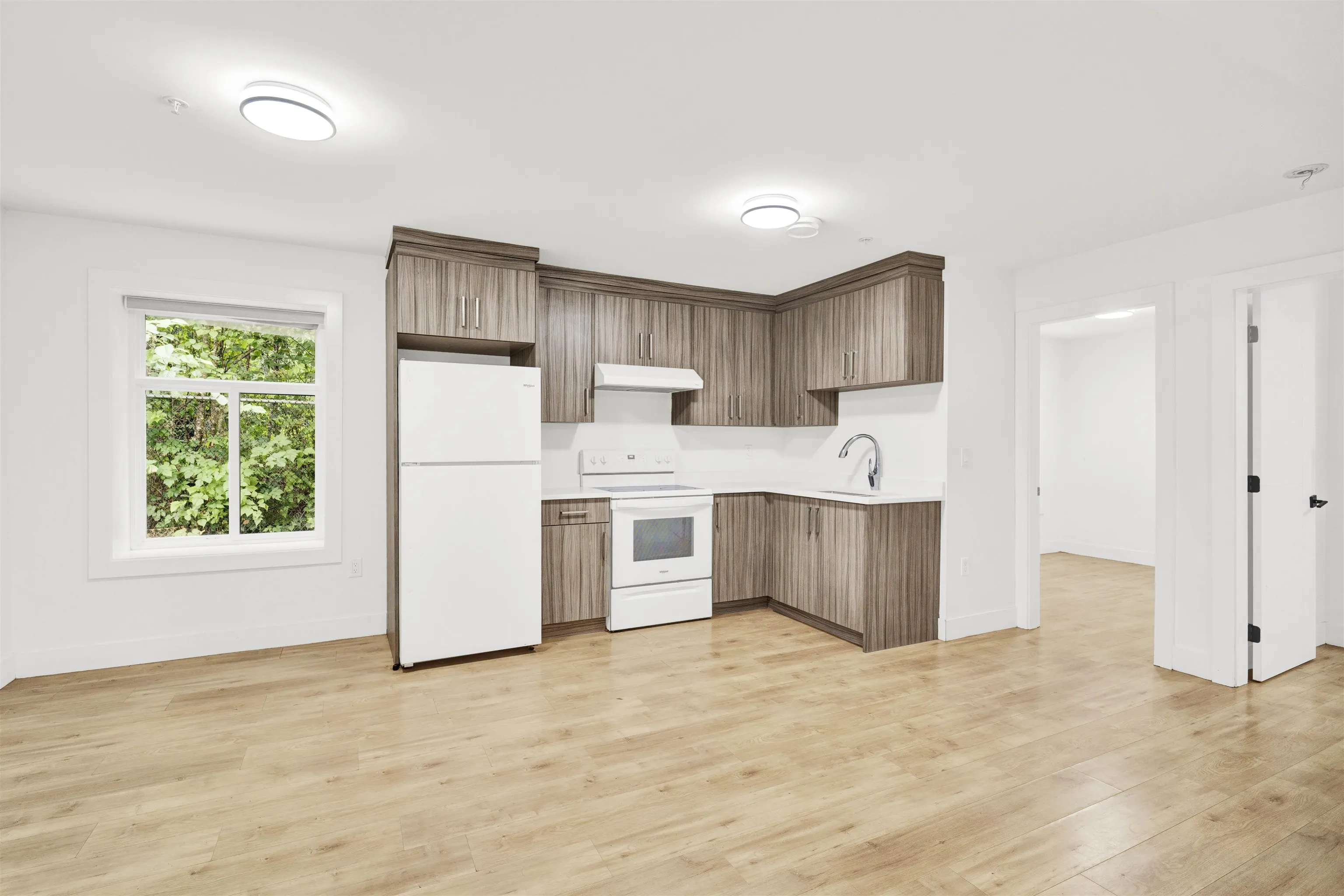 36665 Carl Creek Crescent